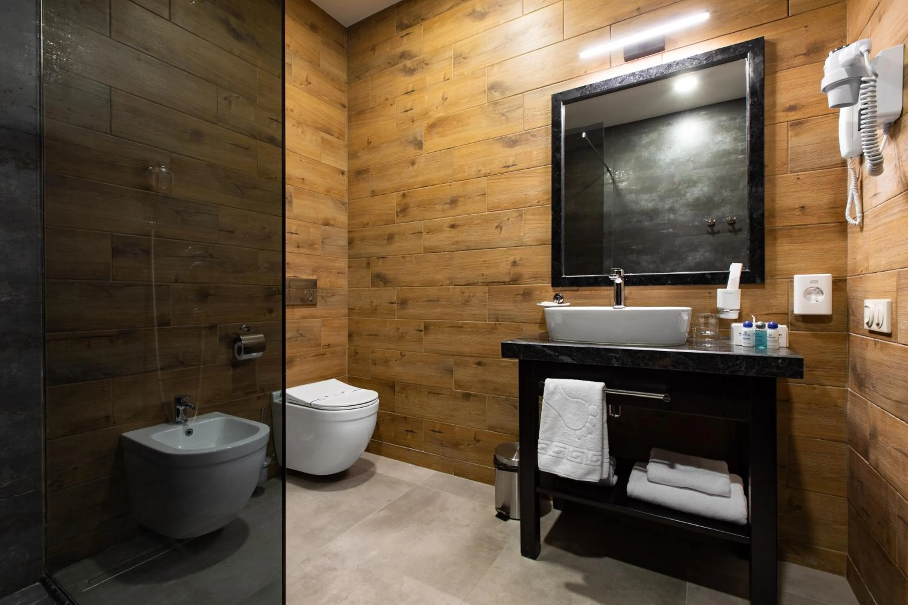 Bathroom in Tsunami Spa Hotel