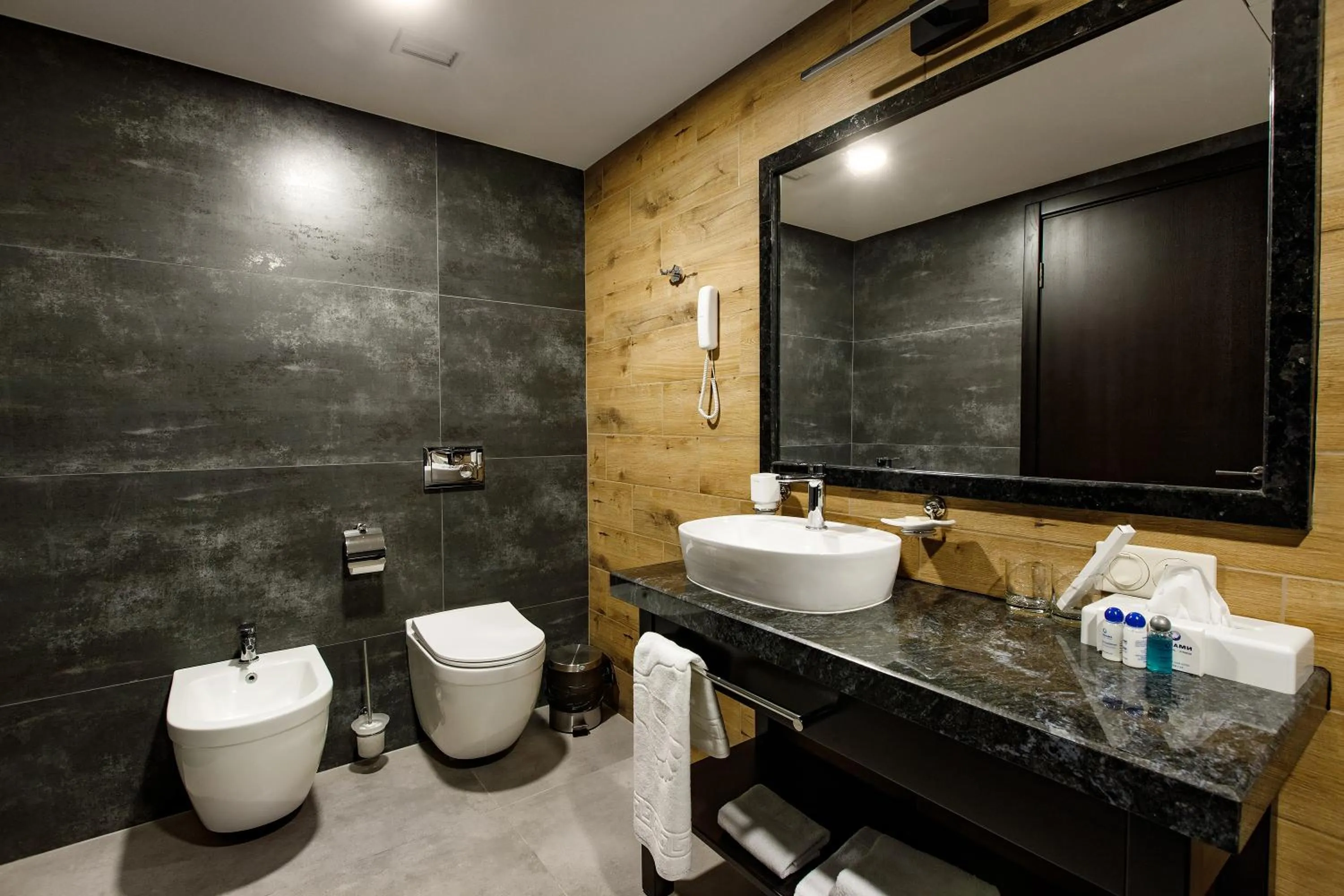 Shower in Tsunami Spa Hotel