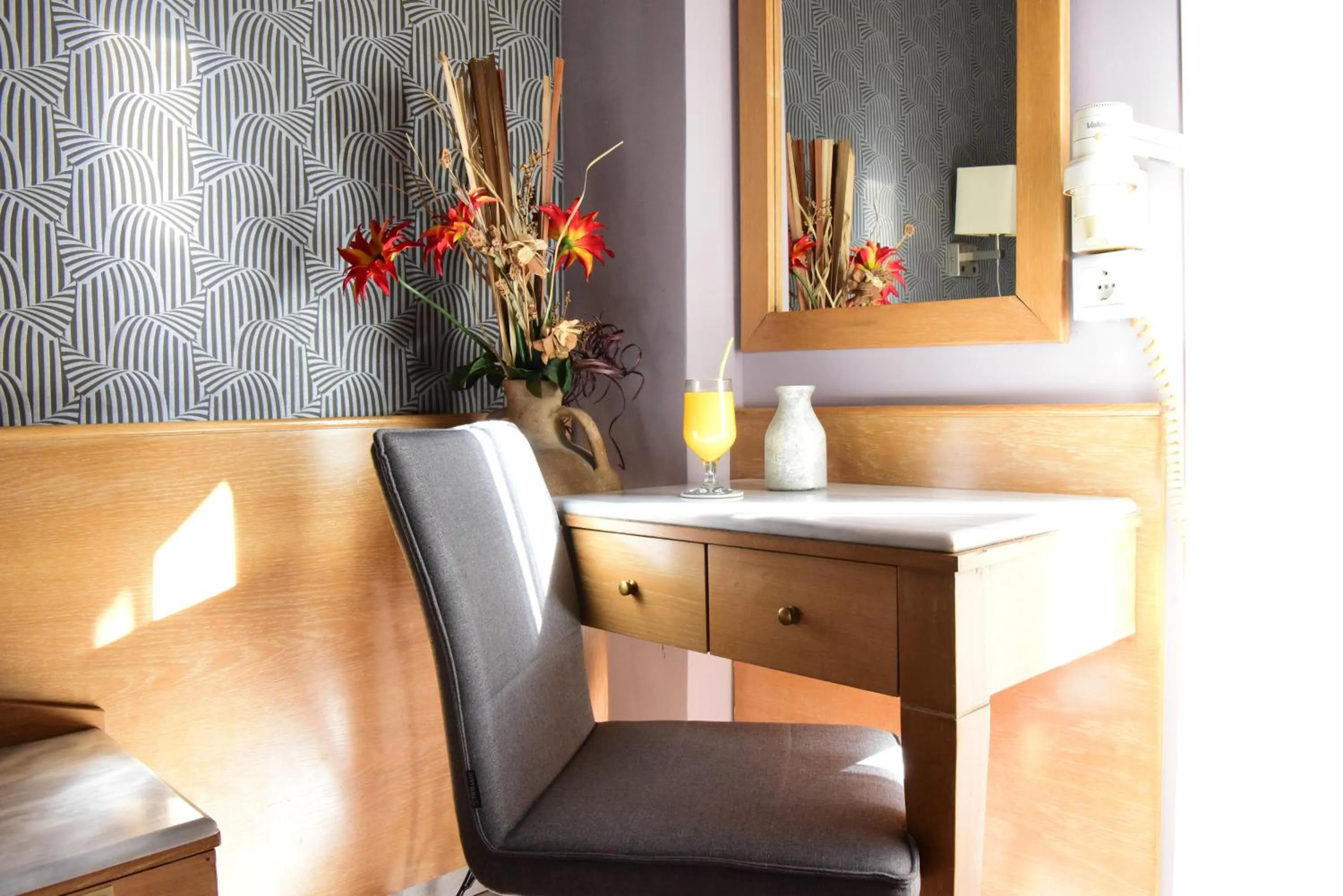 Decorative detail in Eva Hotel Piraeus