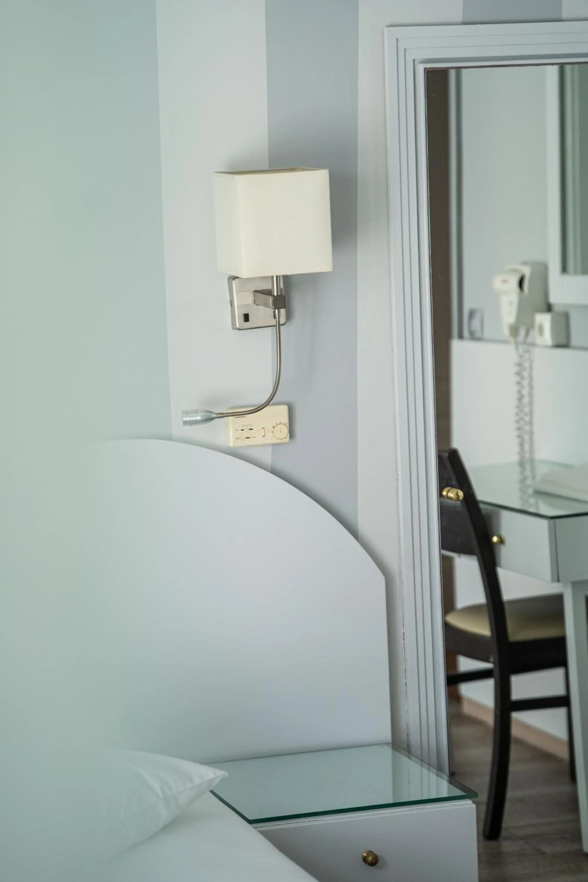 Bed in Eva Hotel Piraeus