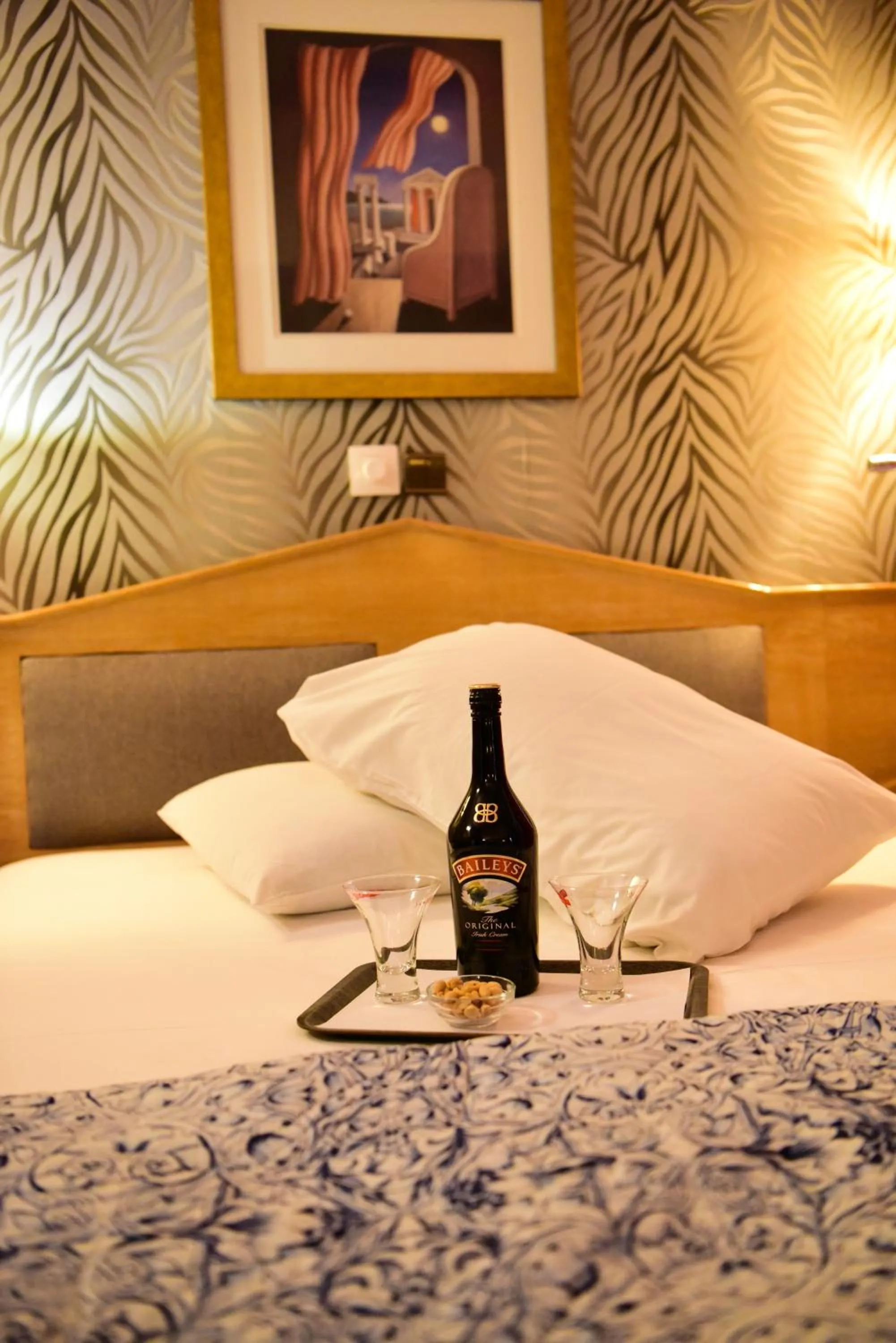 Bedroom, Bed in Eva Hotel Piraeus