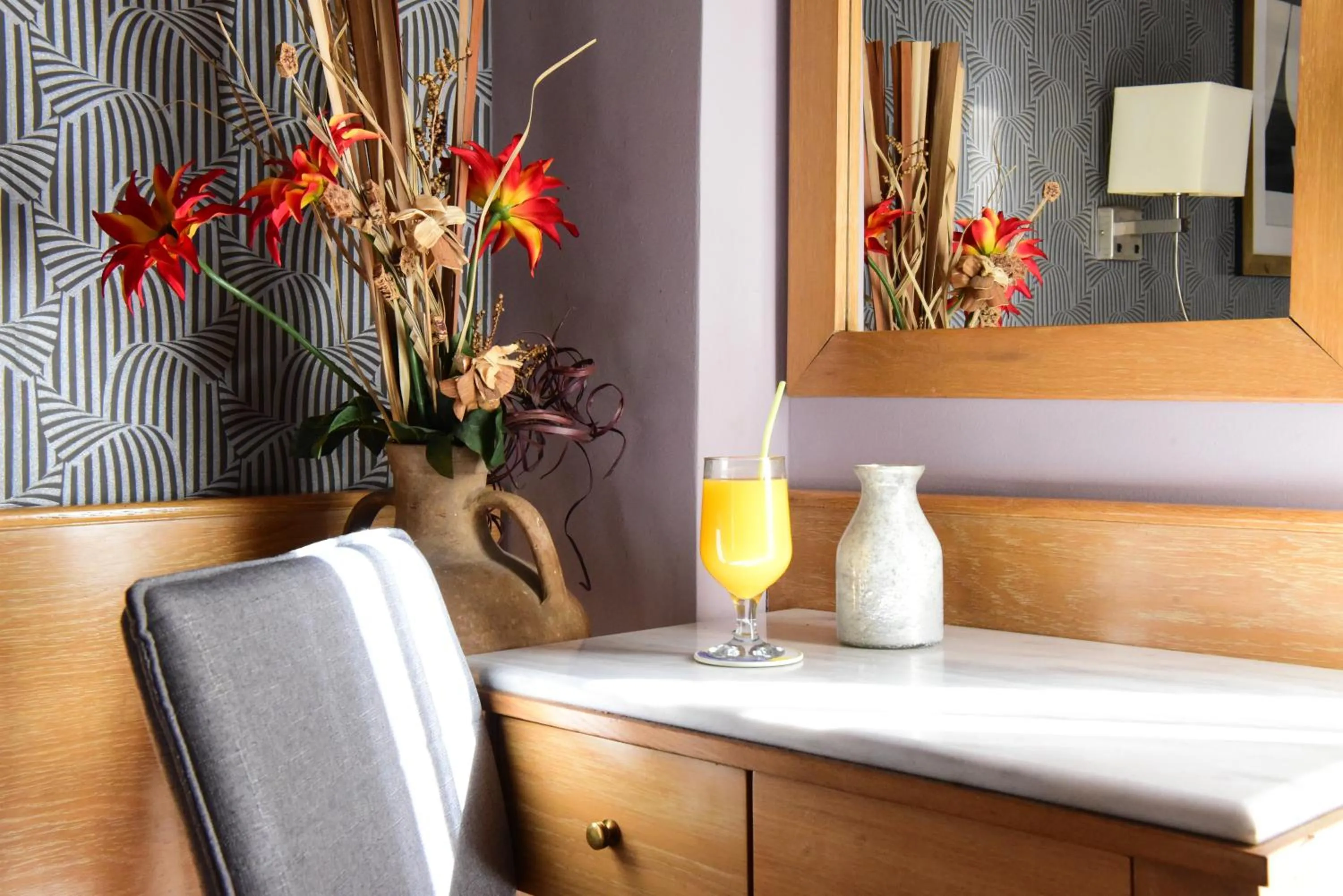 Decorative detail in Eva Hotel Piraeus