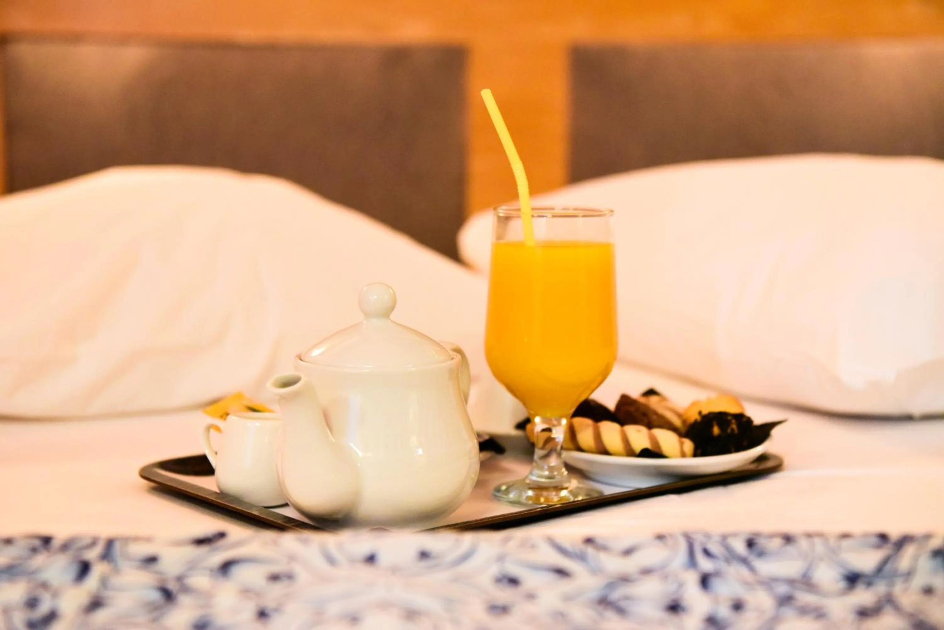 Continental breakfast, Bed in Eva Hotel Piraeus