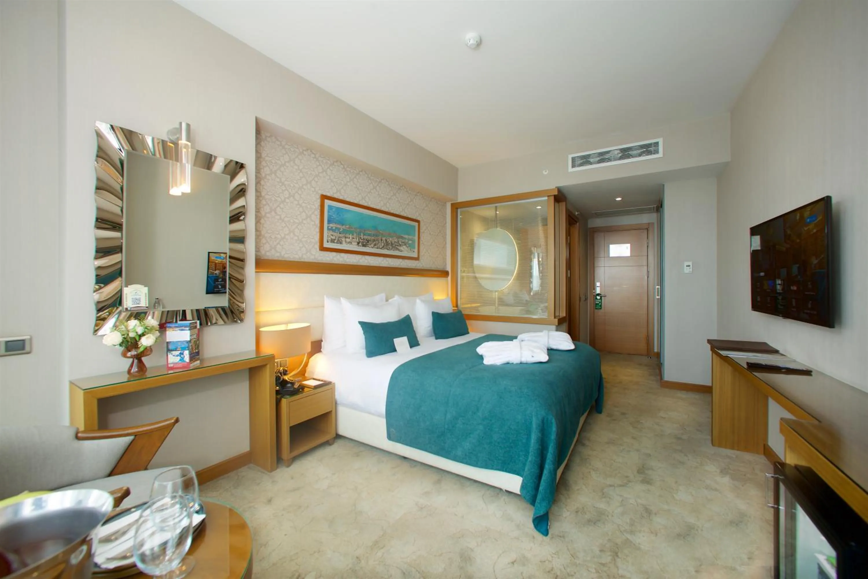 Bed in Hotel Momento Golden Horn