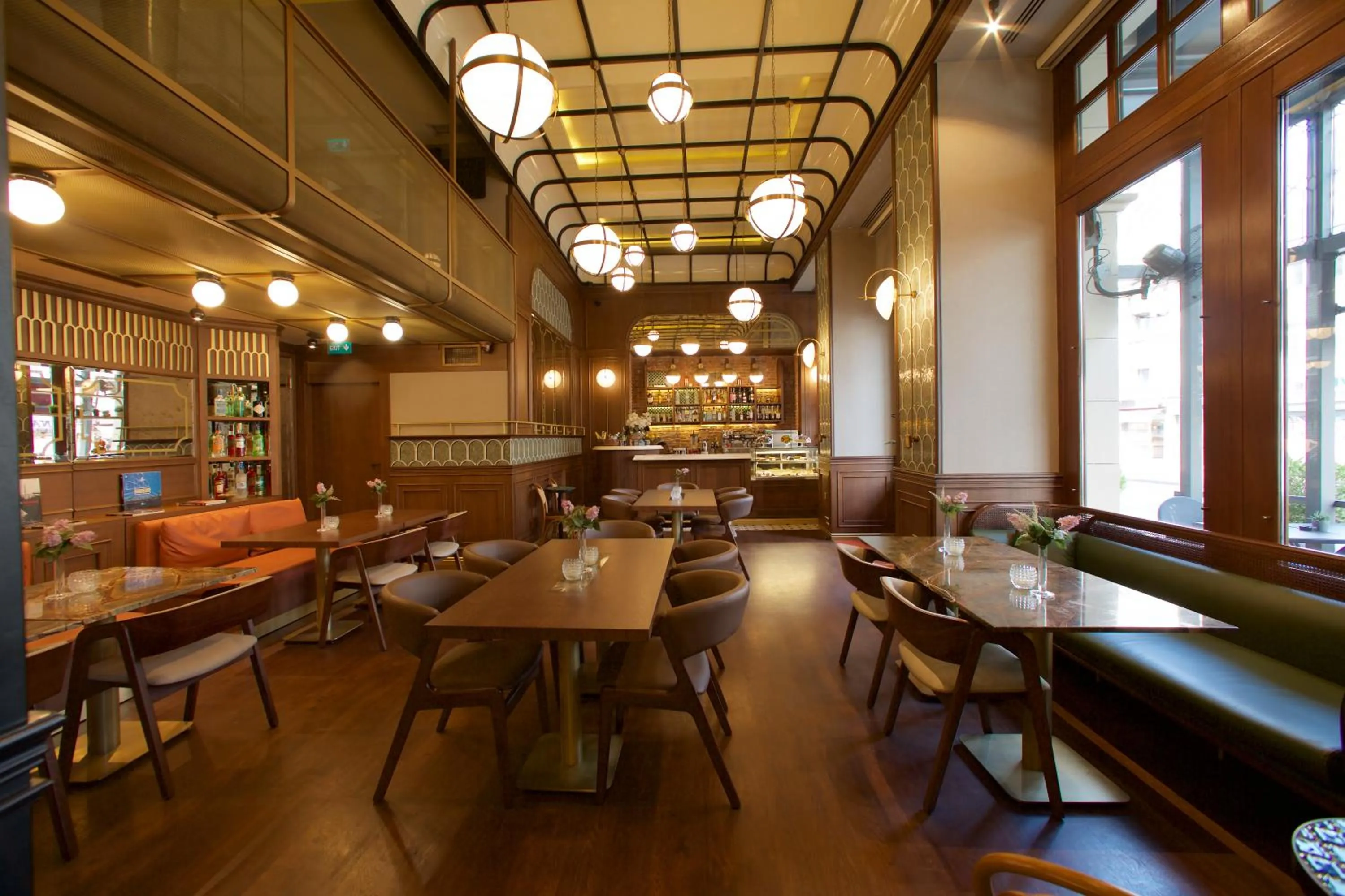 Restaurant/places to eat in Hotel Momento Golden Horn