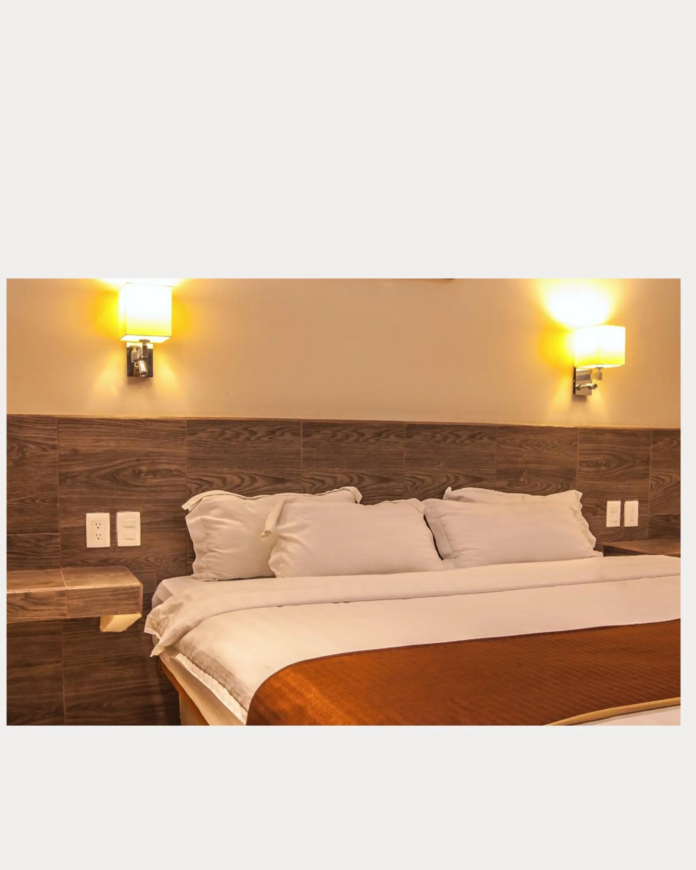 Bed in Hotel Luna Caribe