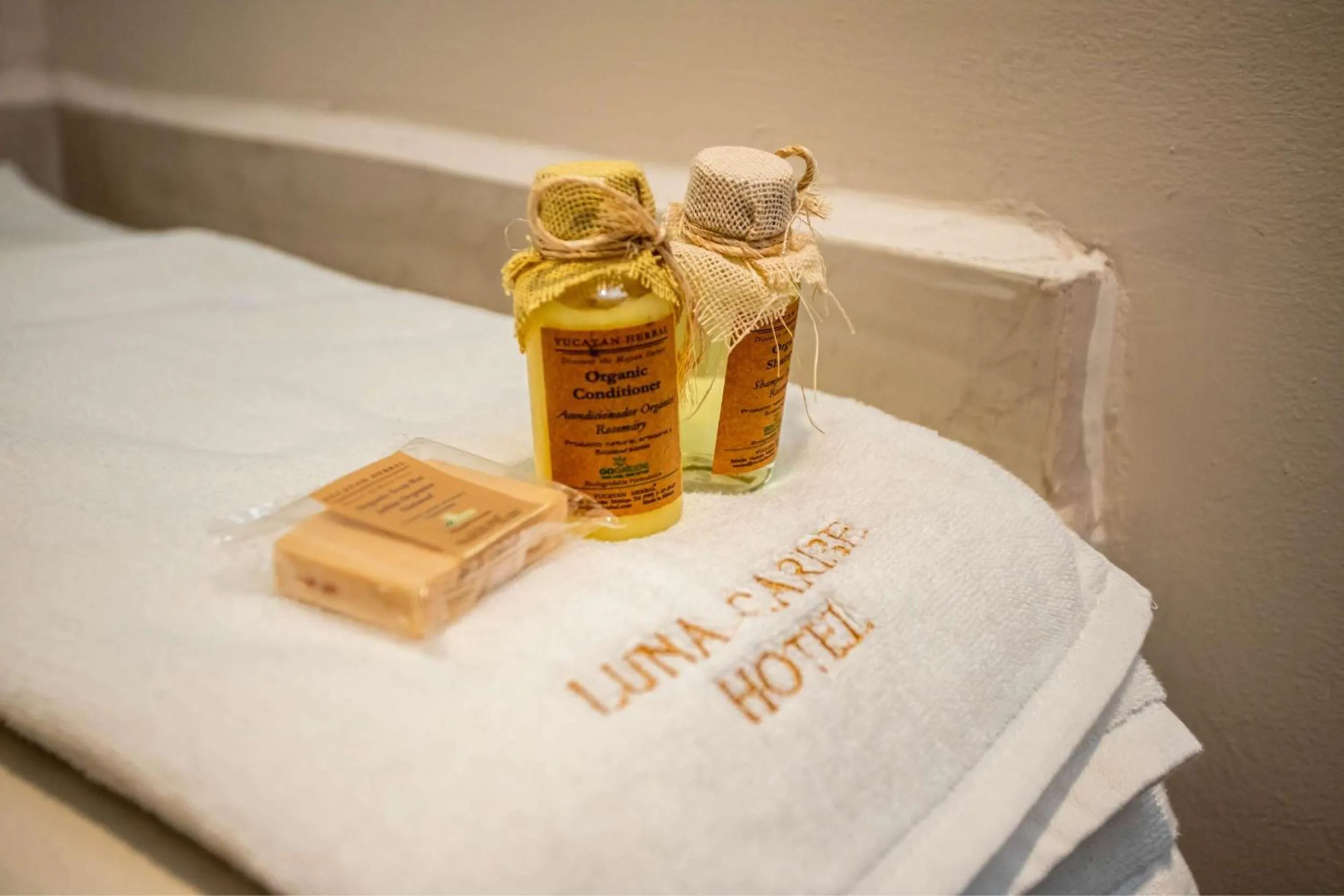 Bathroom in Hotel Luna Caribe