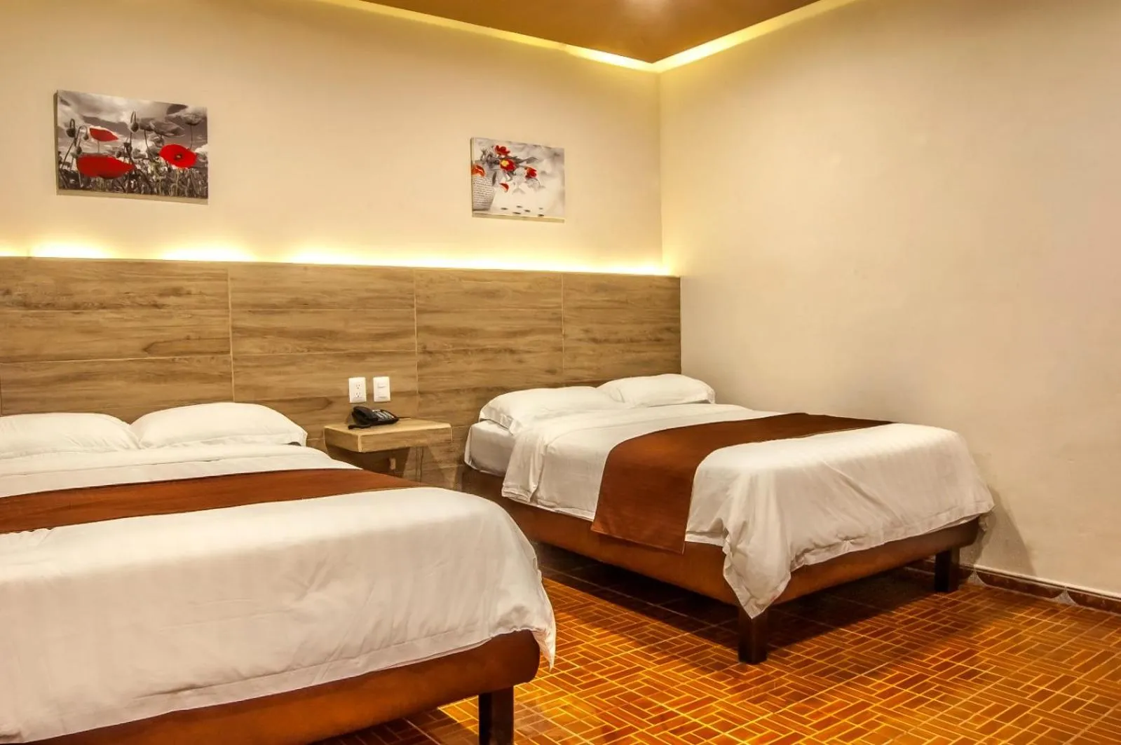 Bed in Hotel Luna Caribe