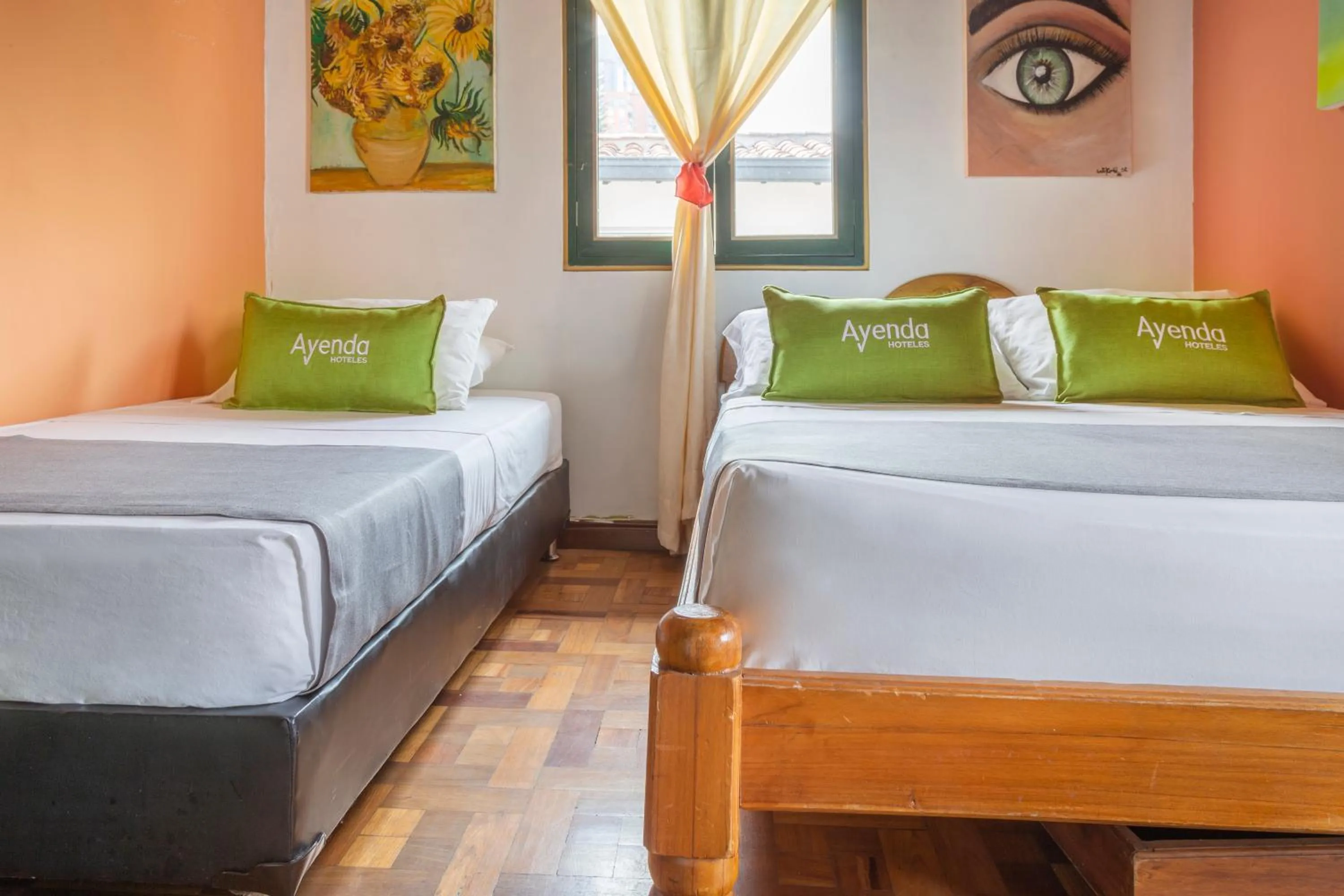 Photo of the whole room, Bed in Ayenda Habana Vieja 1221