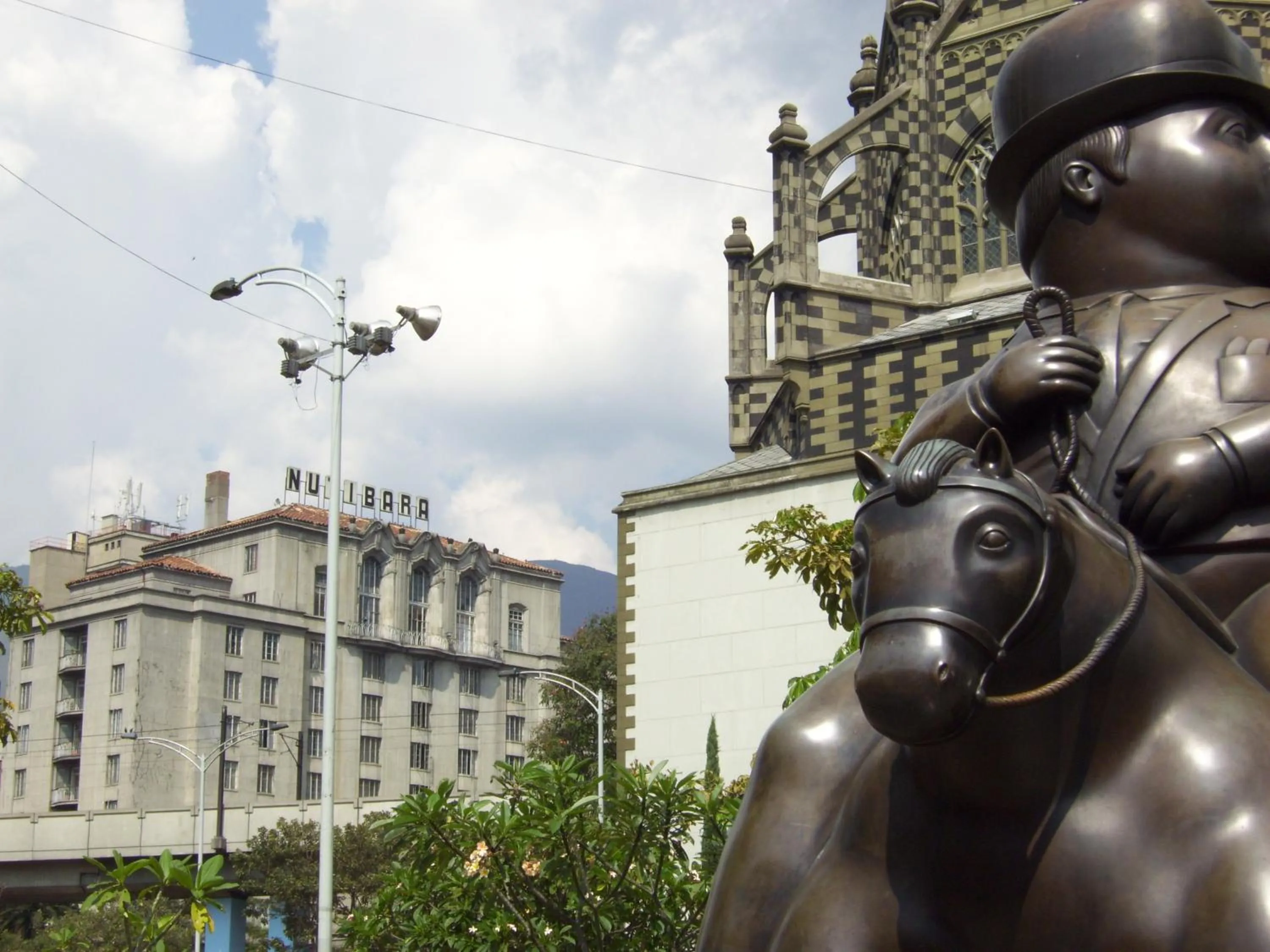 Facade/entrance in Hotel Nutibara