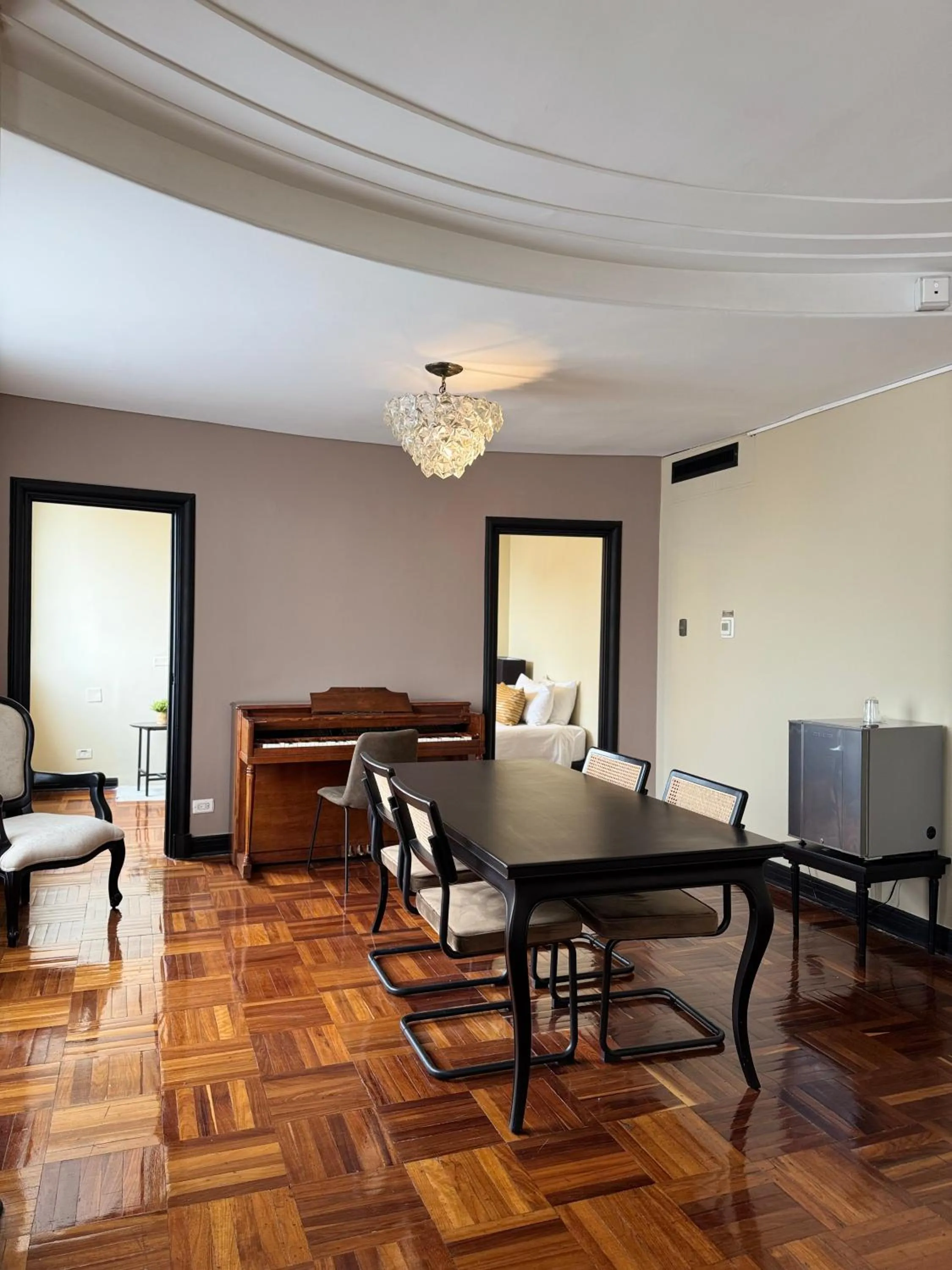 Dining area in Hotel Nutibara