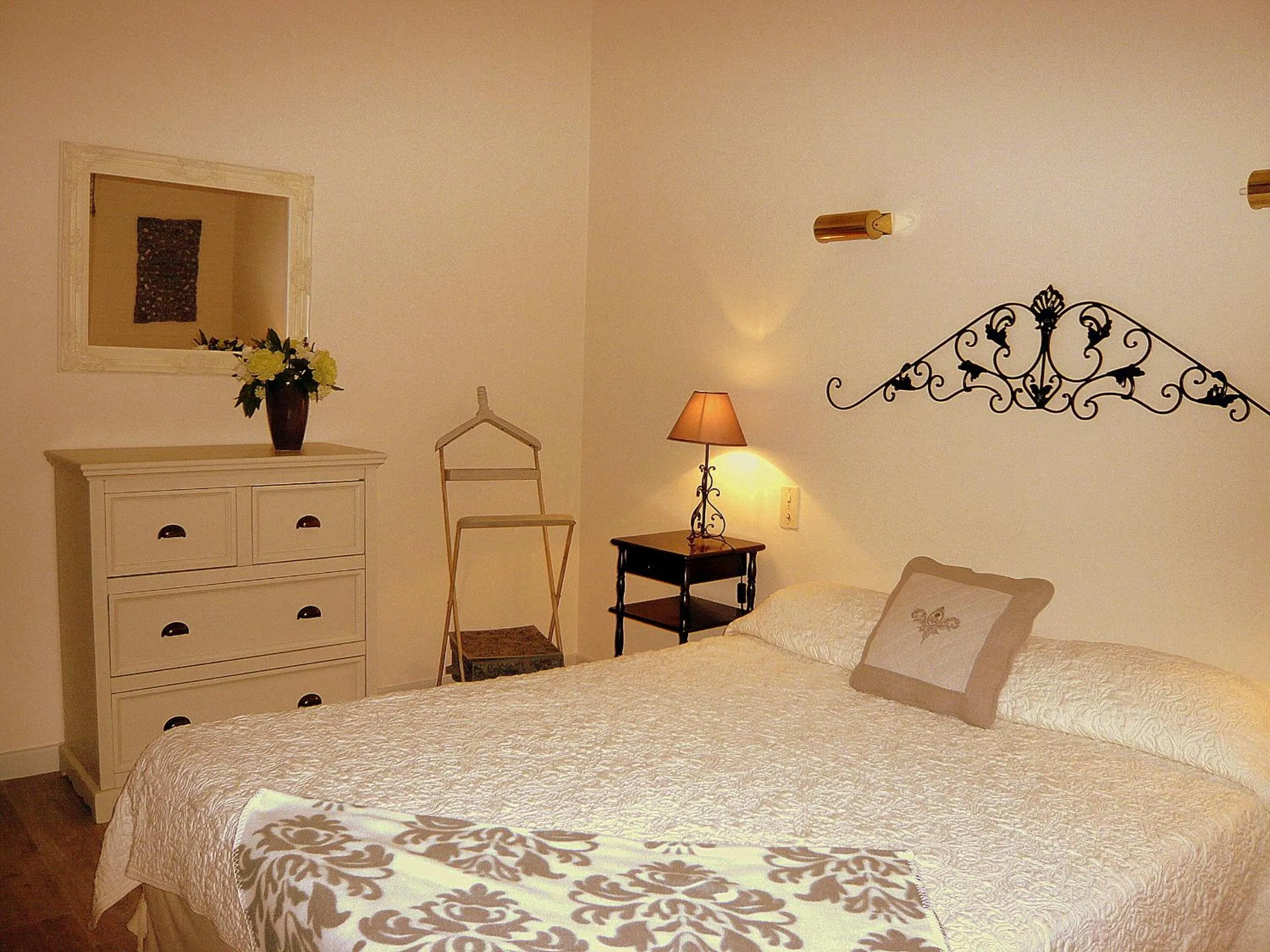 Bedroom, Bed in Hotel Mistral