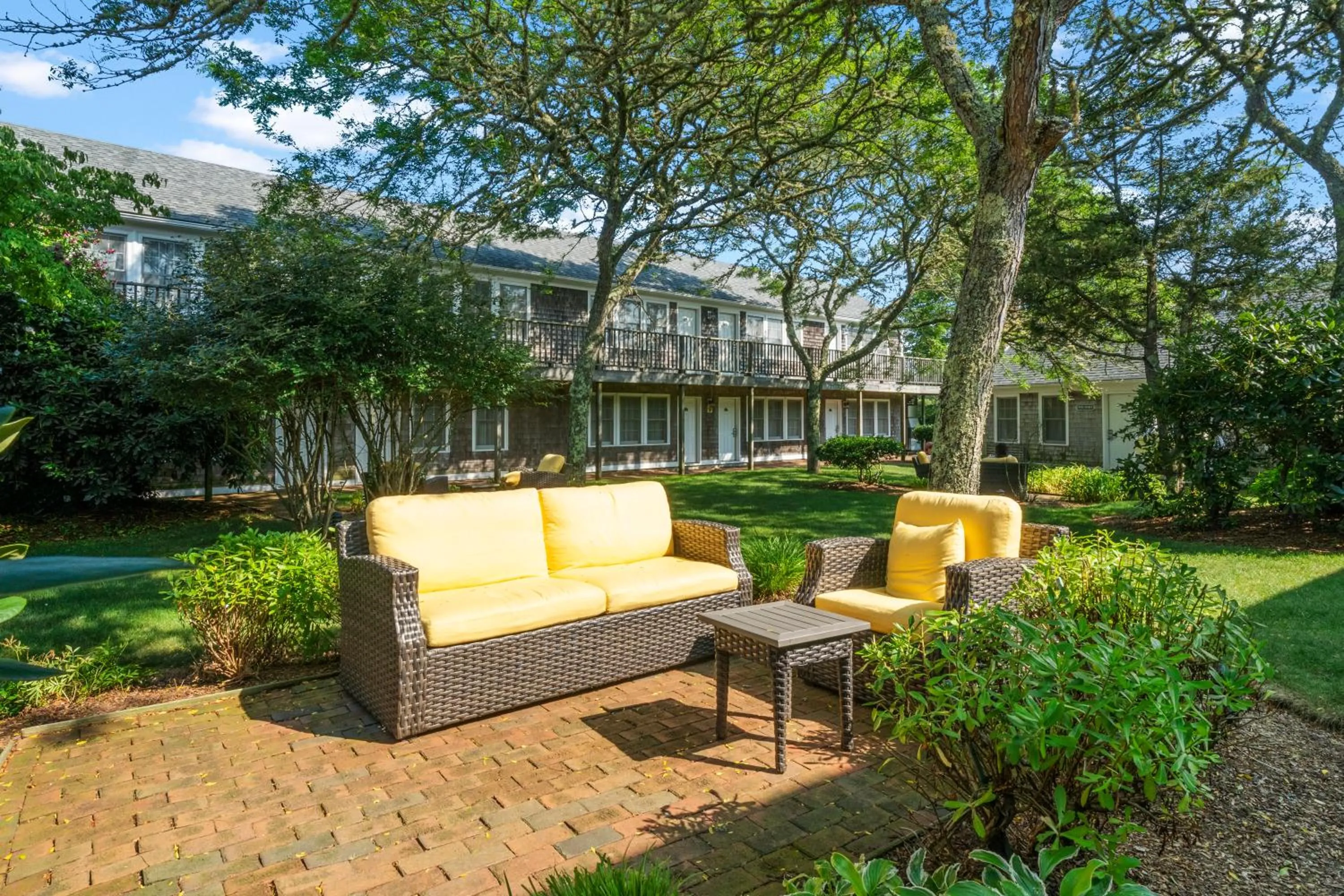 Garden in Nantucket Inn