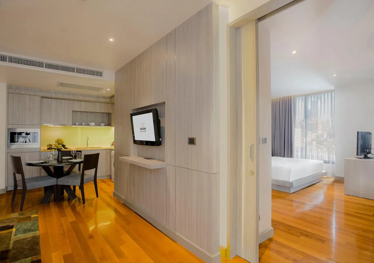 Living room, Bed in Fraser Suites Sukhumvit Bangkok