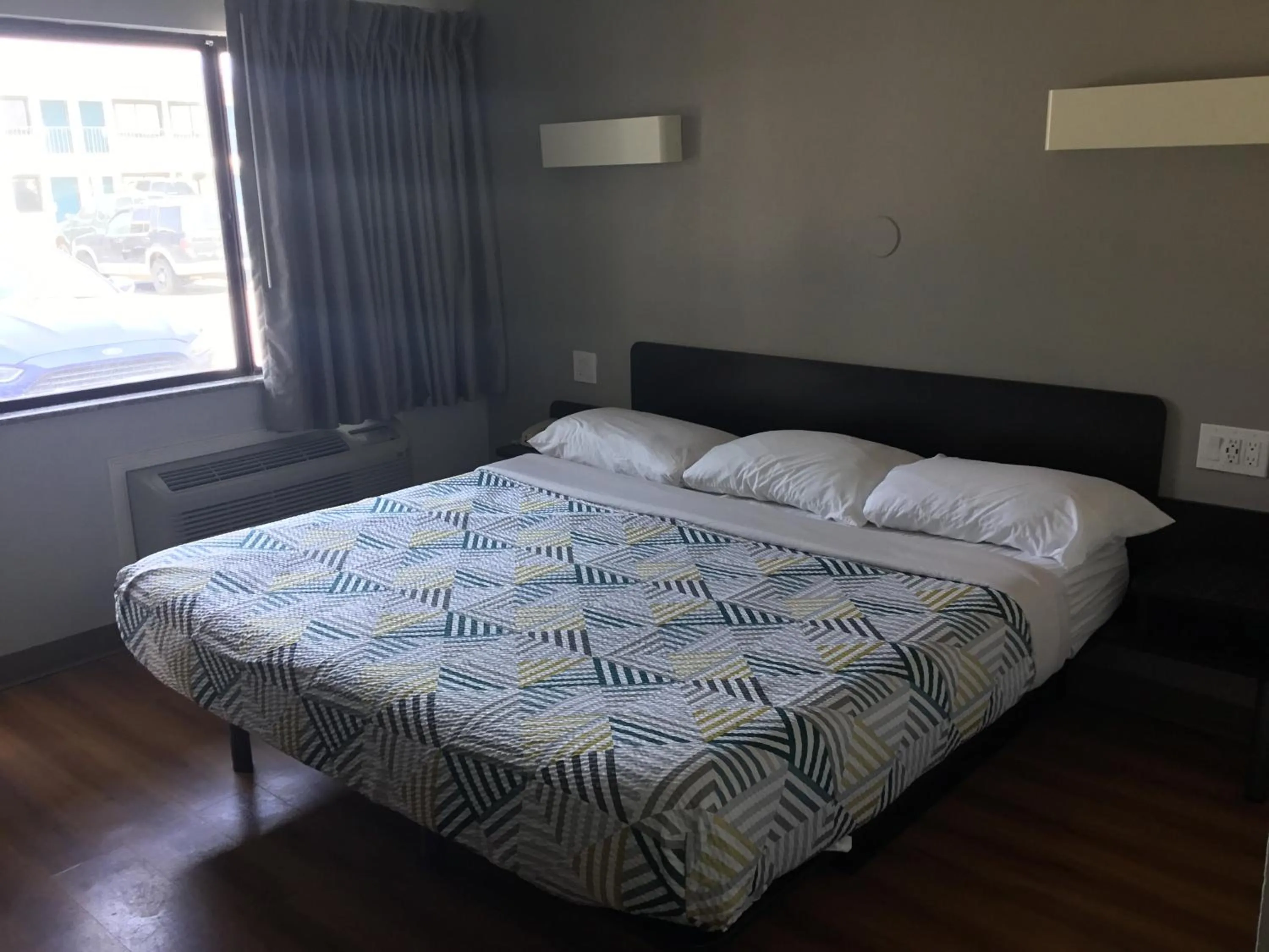 Bedroom, Bed in Motel 6-El Paso, TX - West