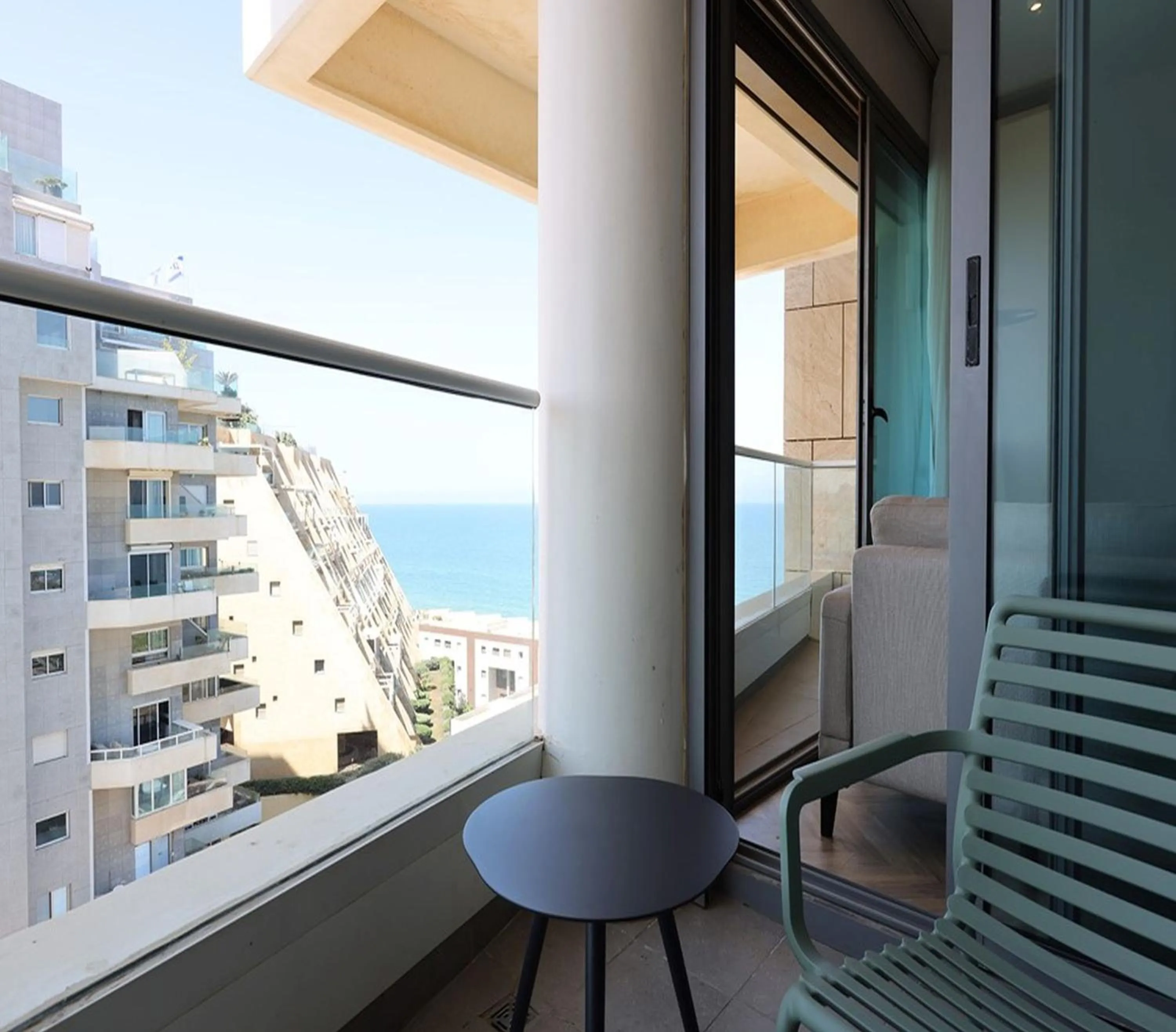 Balcony/Terrace in West Tel Aviv- All Suites Hotel By The Sea