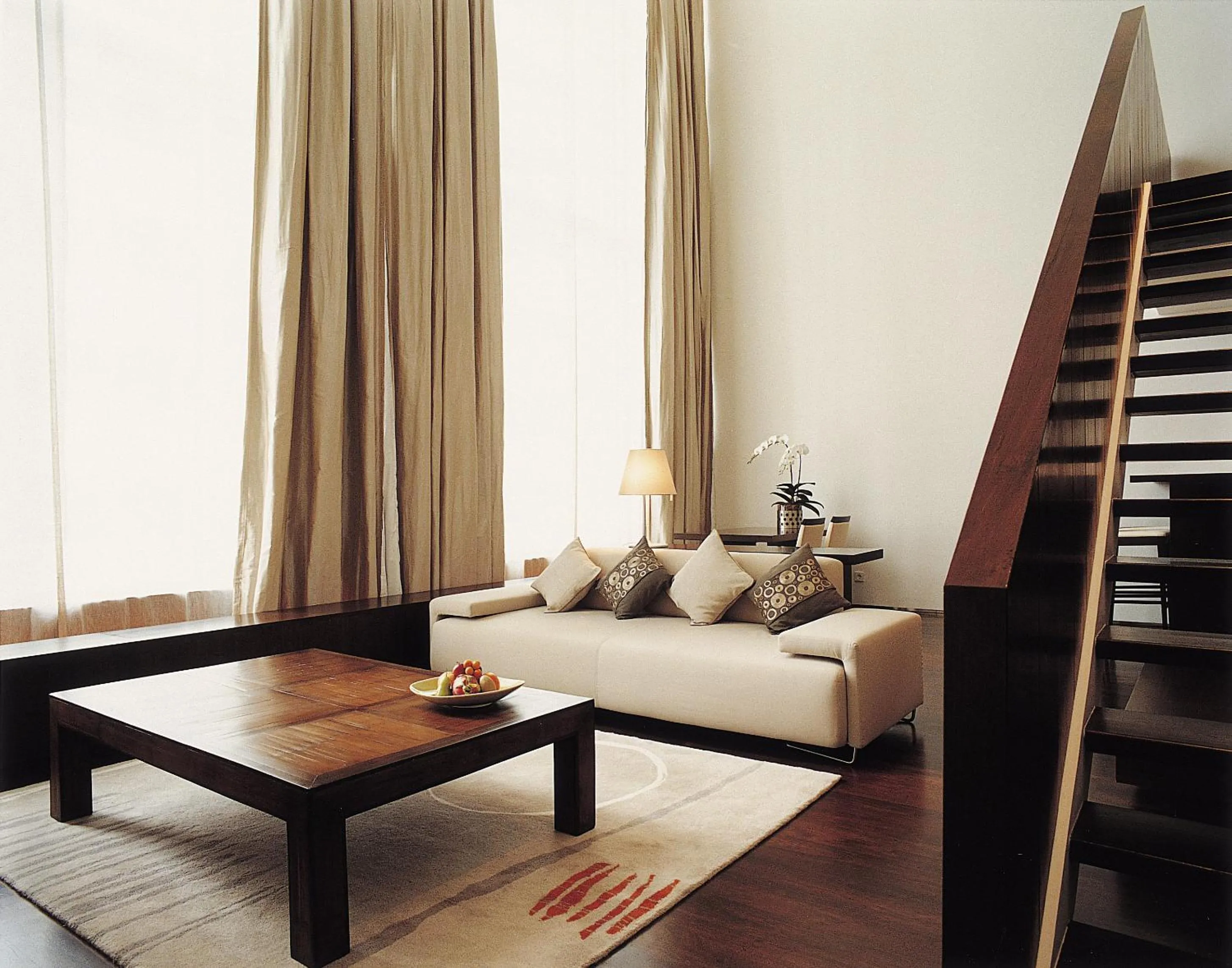 Photo of the whole room in COMO Metropolitan Bangkok