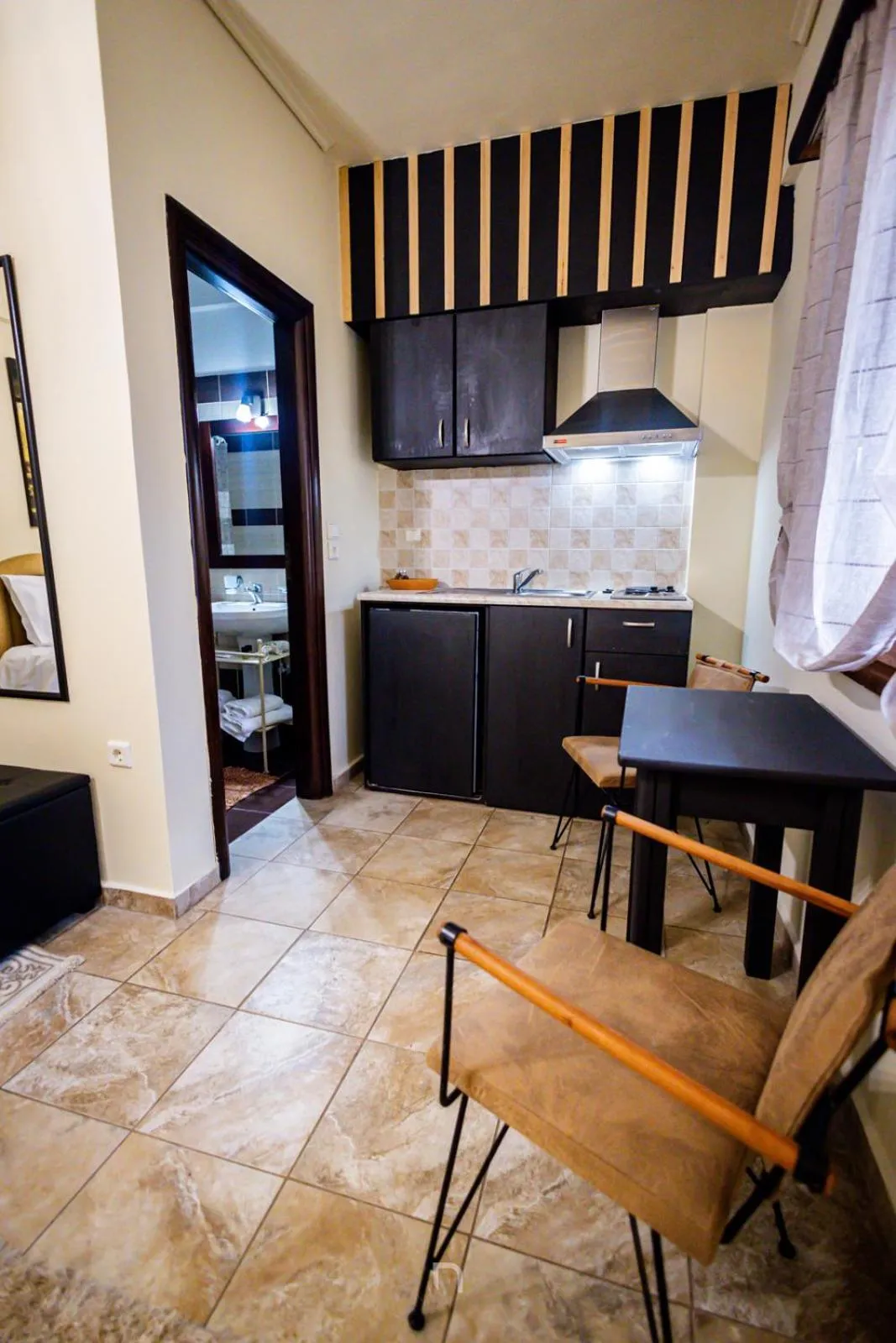 Kitchen or kitchenette in Enastron