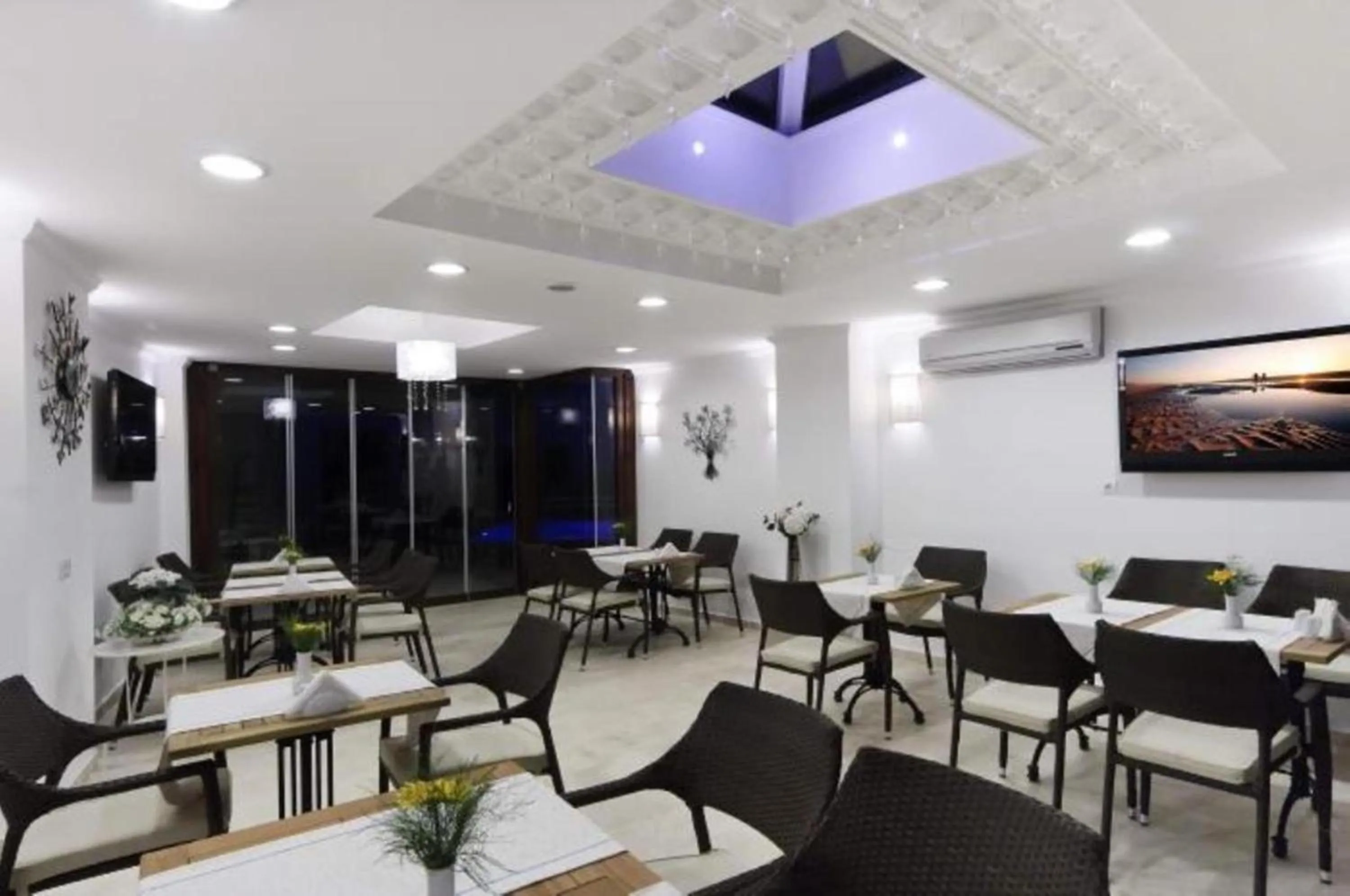 Restaurant/Places to Eat in Asmin Hotel Bodrum