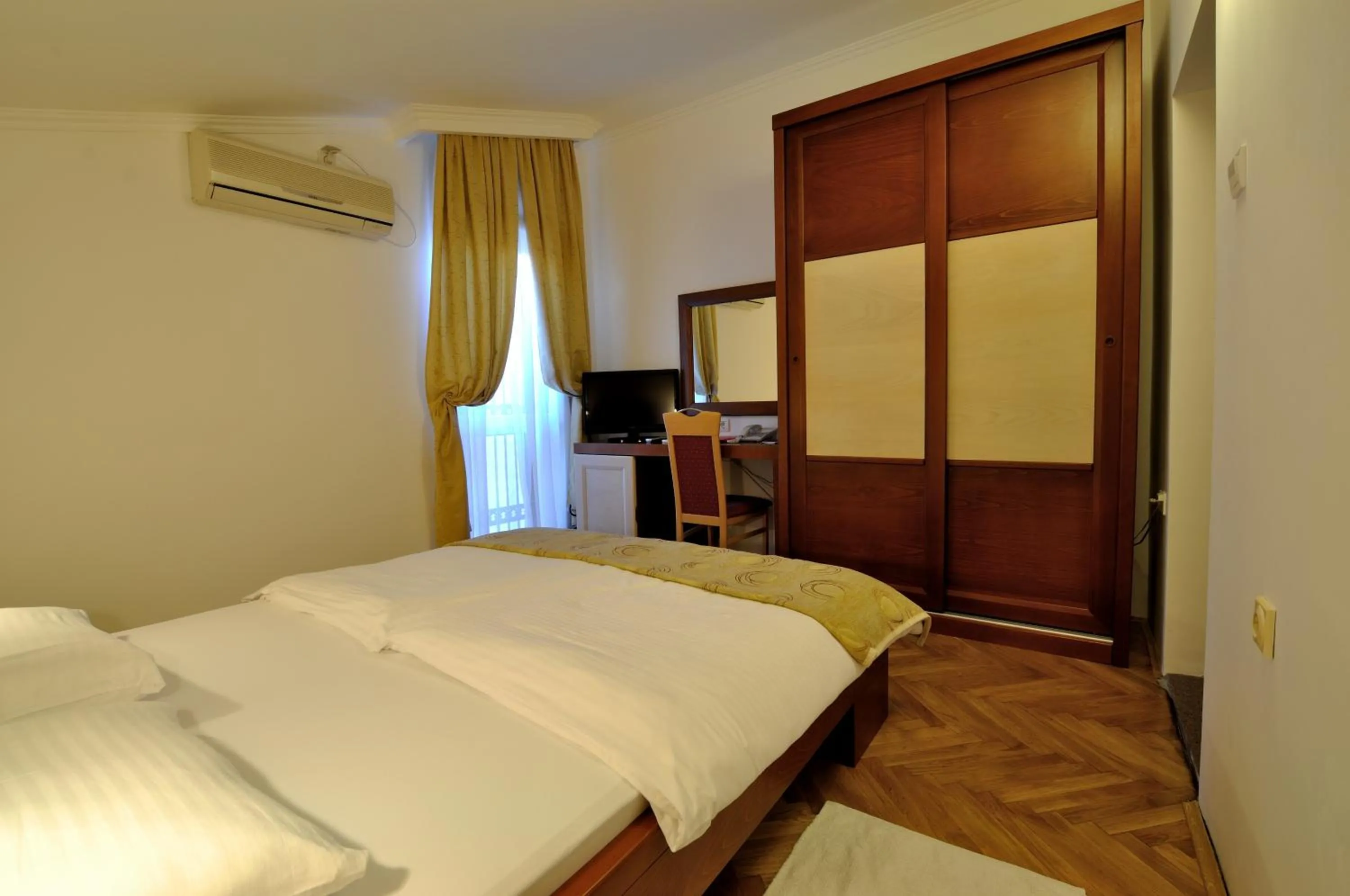 Bed in Vila Đurić - Ex Hotel Đurić