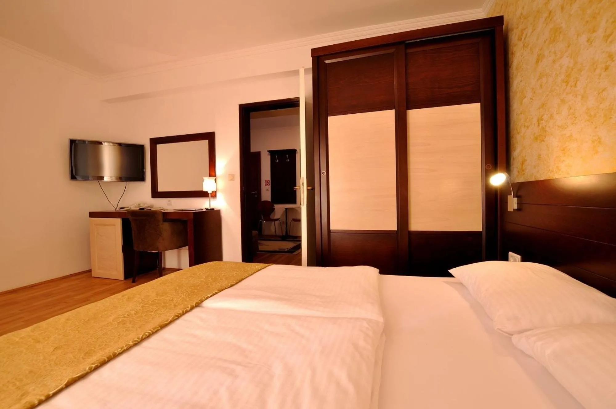 Bed in Vila Đurić - Ex Hotel Đurić