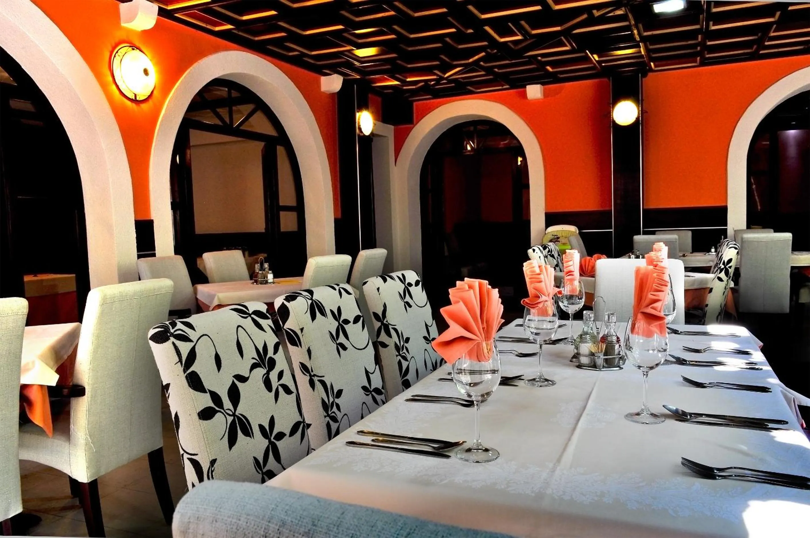 Restaurant/places to eat in Vila Đurić - Ex Hotel Đurić