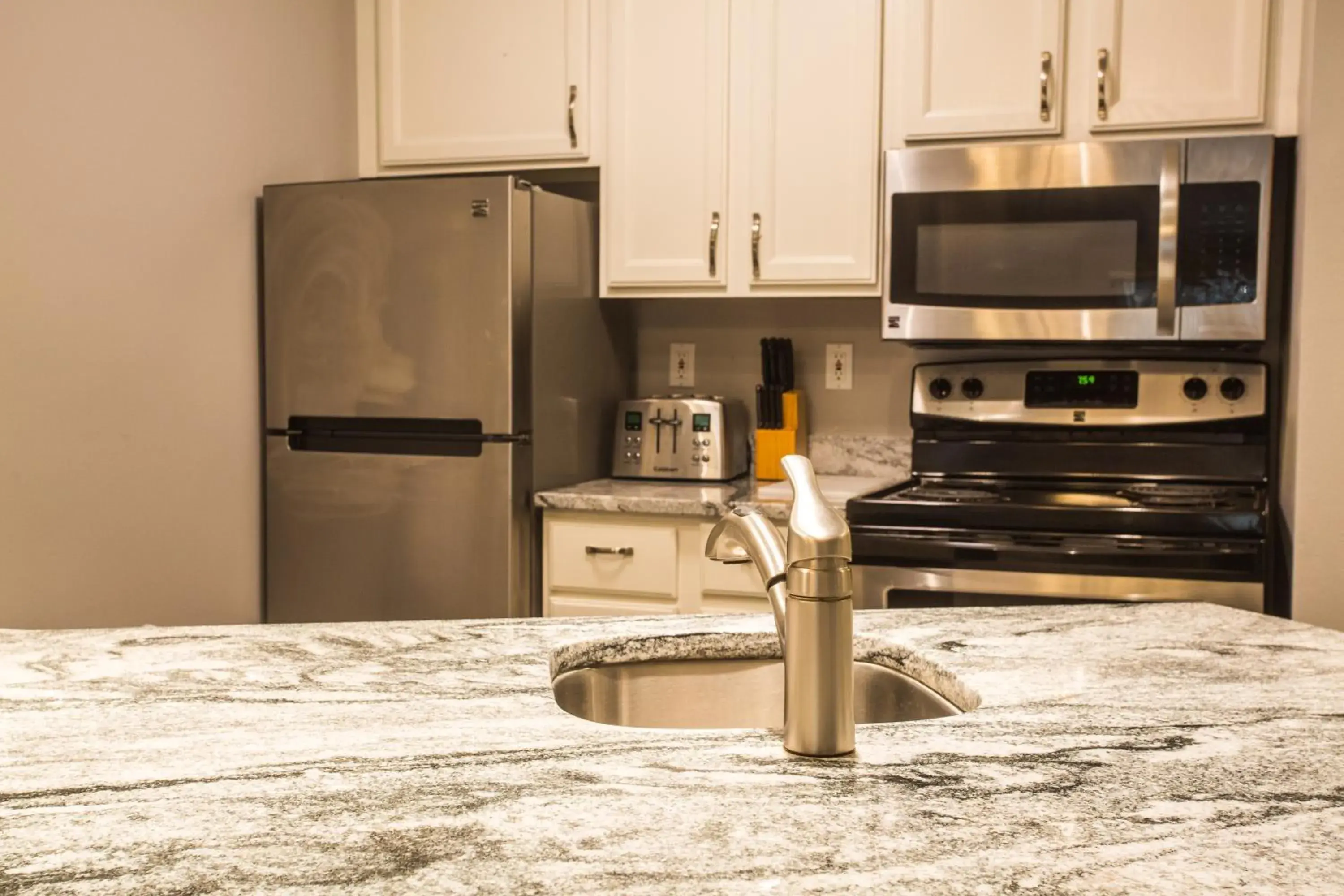 Two-Bedroom Suite (Dover Loft) in The Cove of Lake Geneva Two-Bedroom Suite (Dover Loft) in The Cove of Lake Geneva