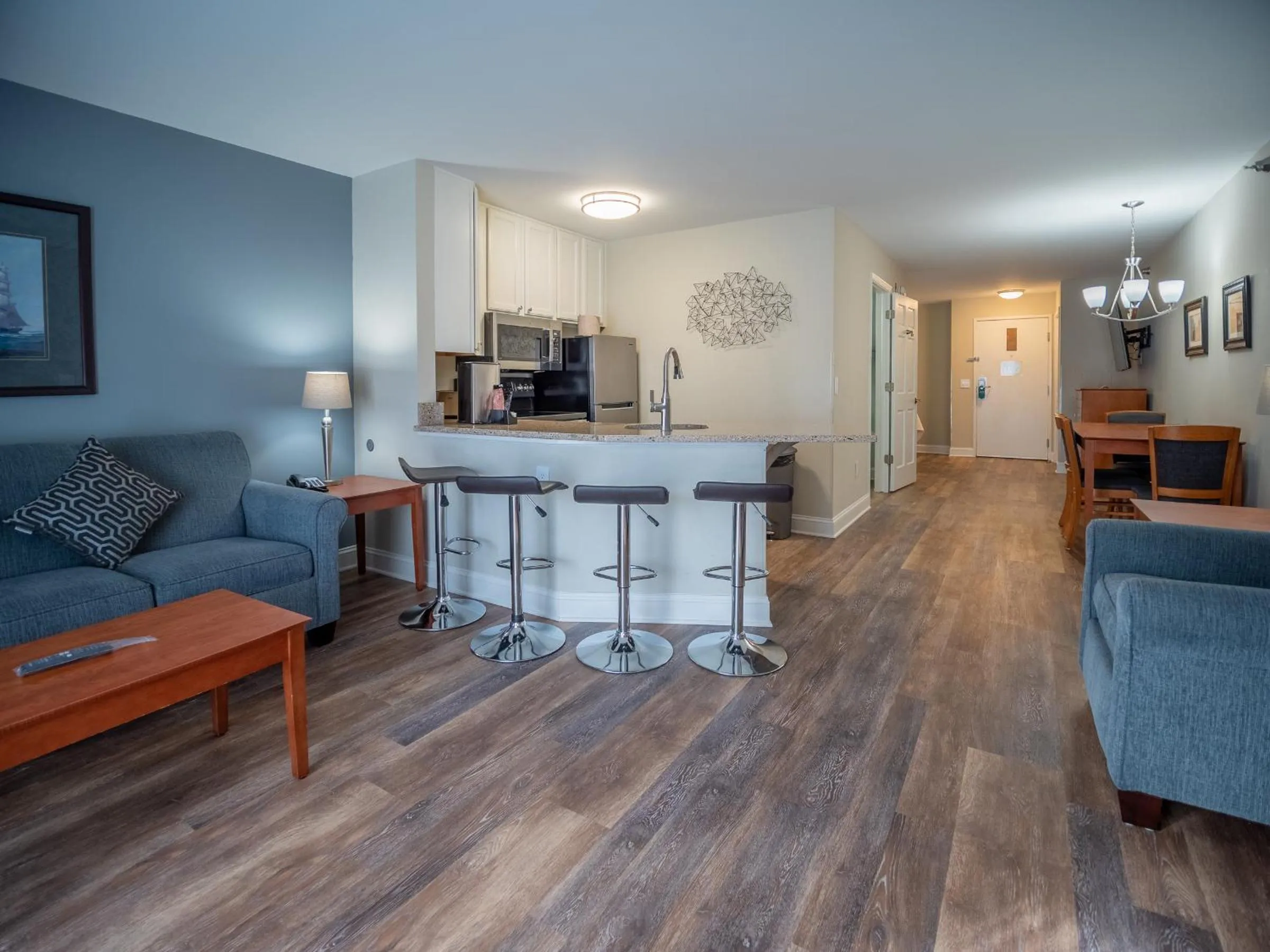 Kitchen or kitchenette in The Cove of Lake Geneva