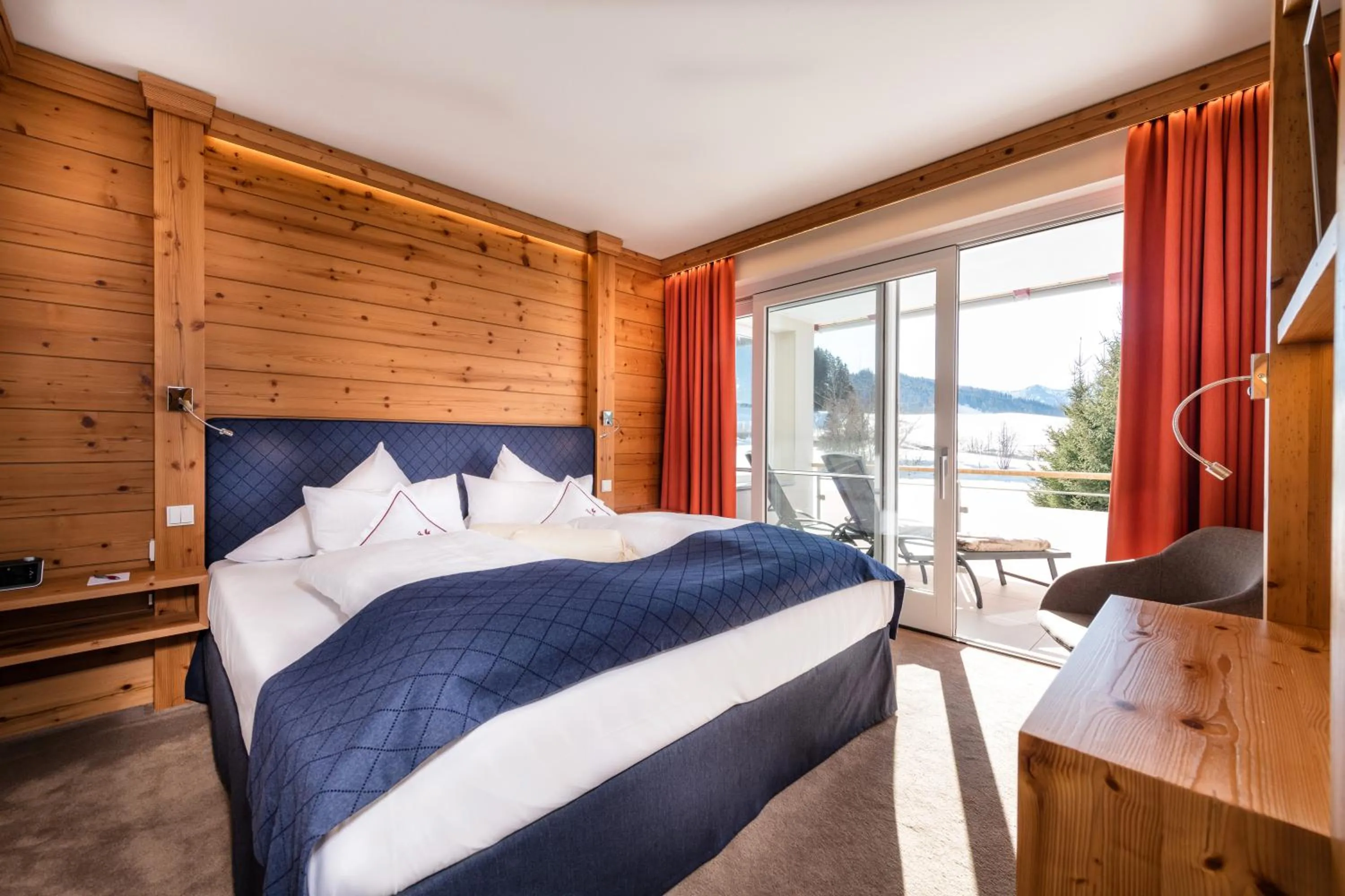 Bedroom, Bed in Dein Engel