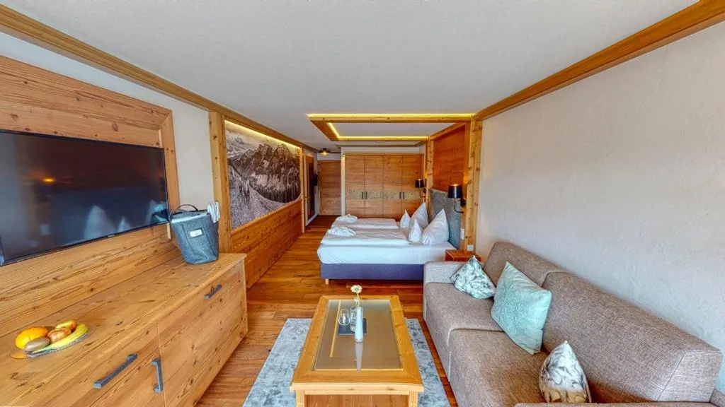 Photo of the whole room in Dein Engel