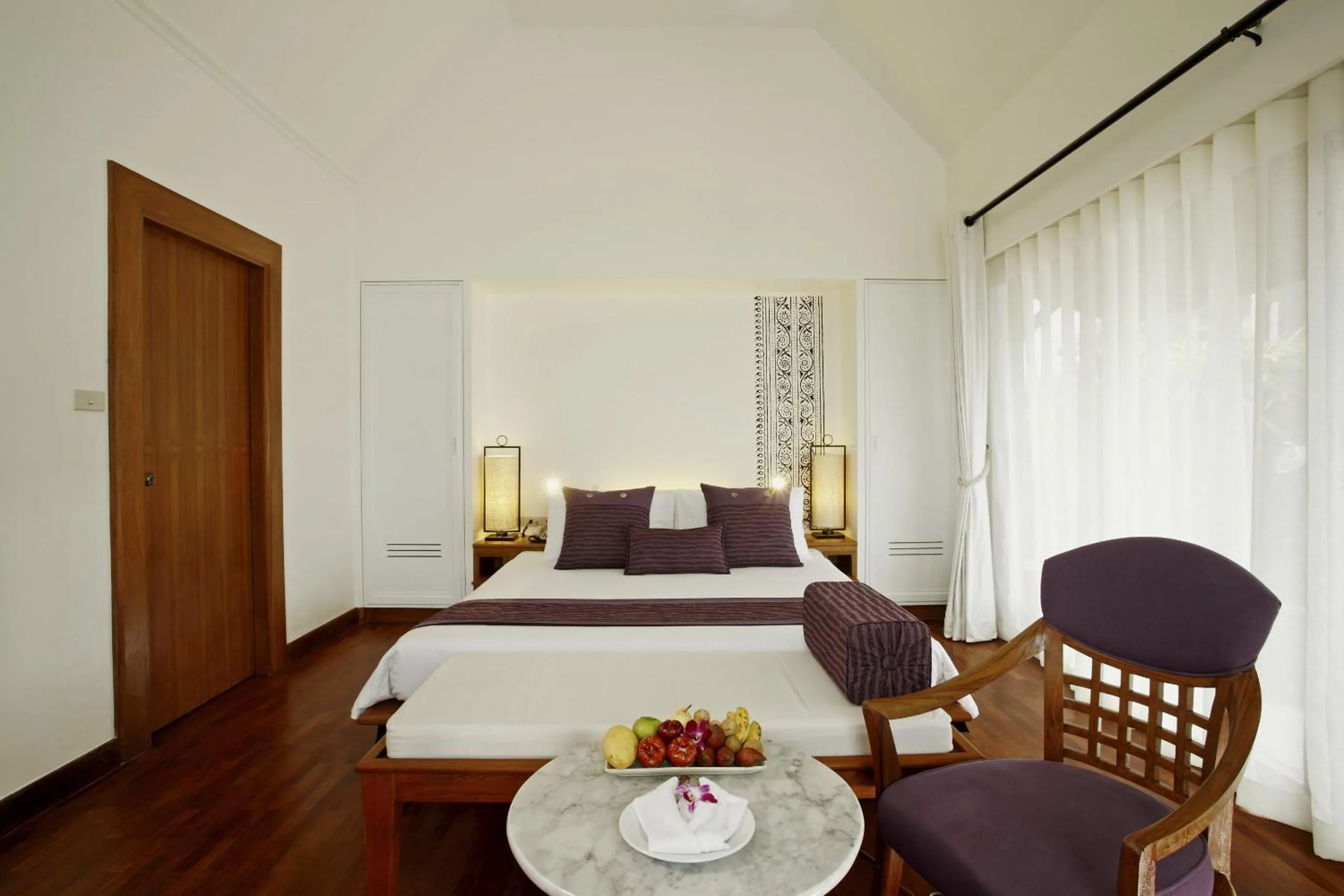 Photo of the whole room, Bed in Centara Villas Phuket