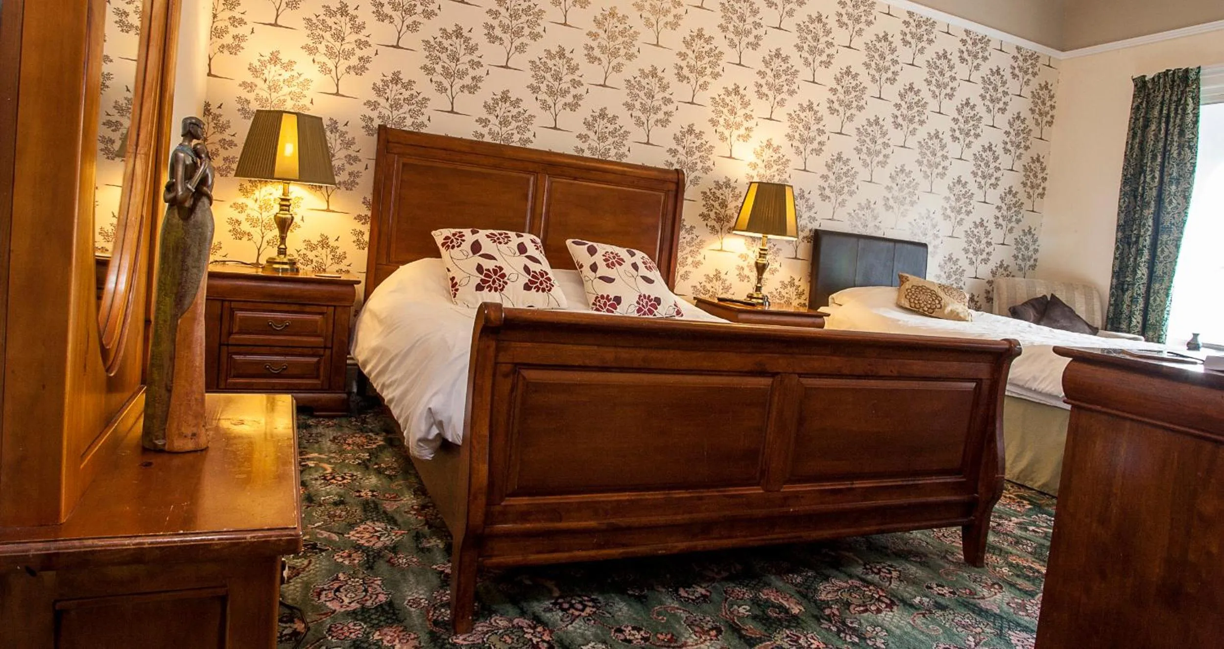 Day, Bed in Bank Guest House