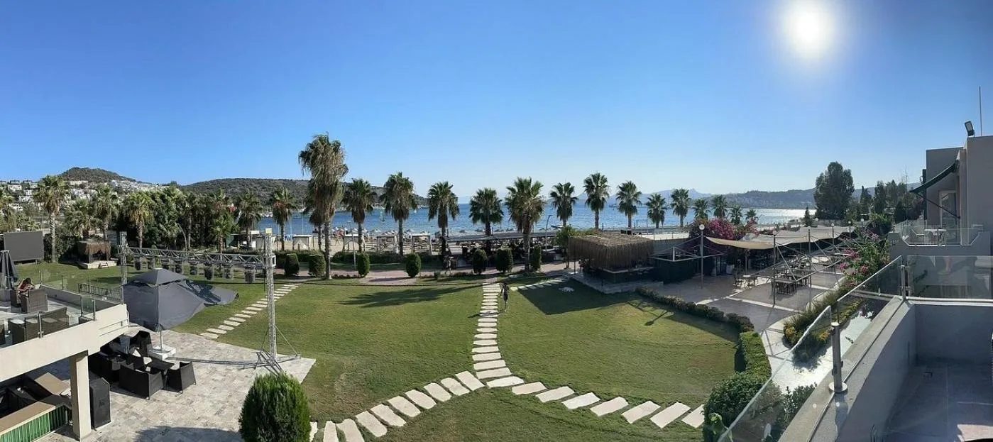 Day in Hotel Ambrosia