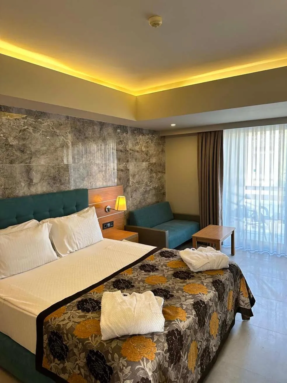 Bed in Hotel Ambrosia