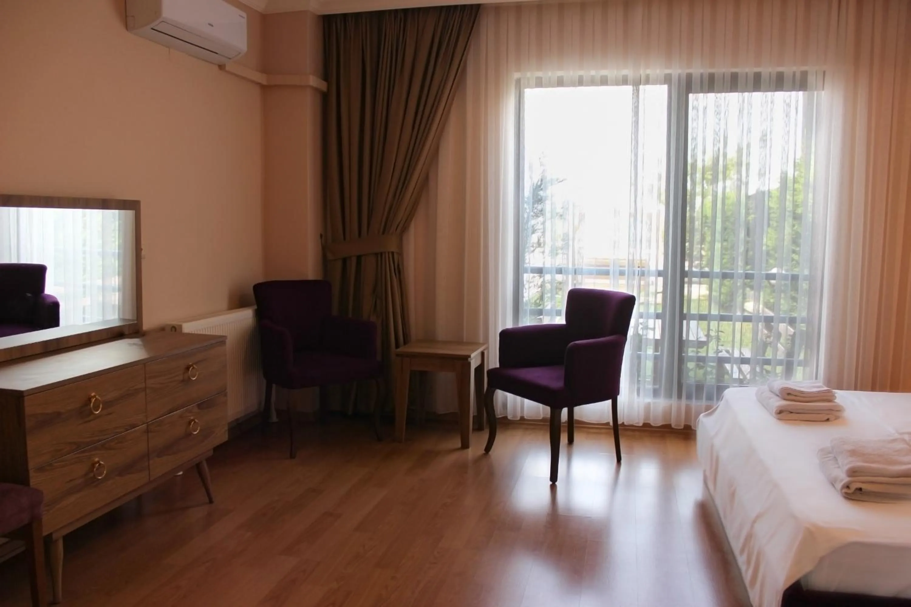 TV and multimedia, Bed in Sawsana Villalari