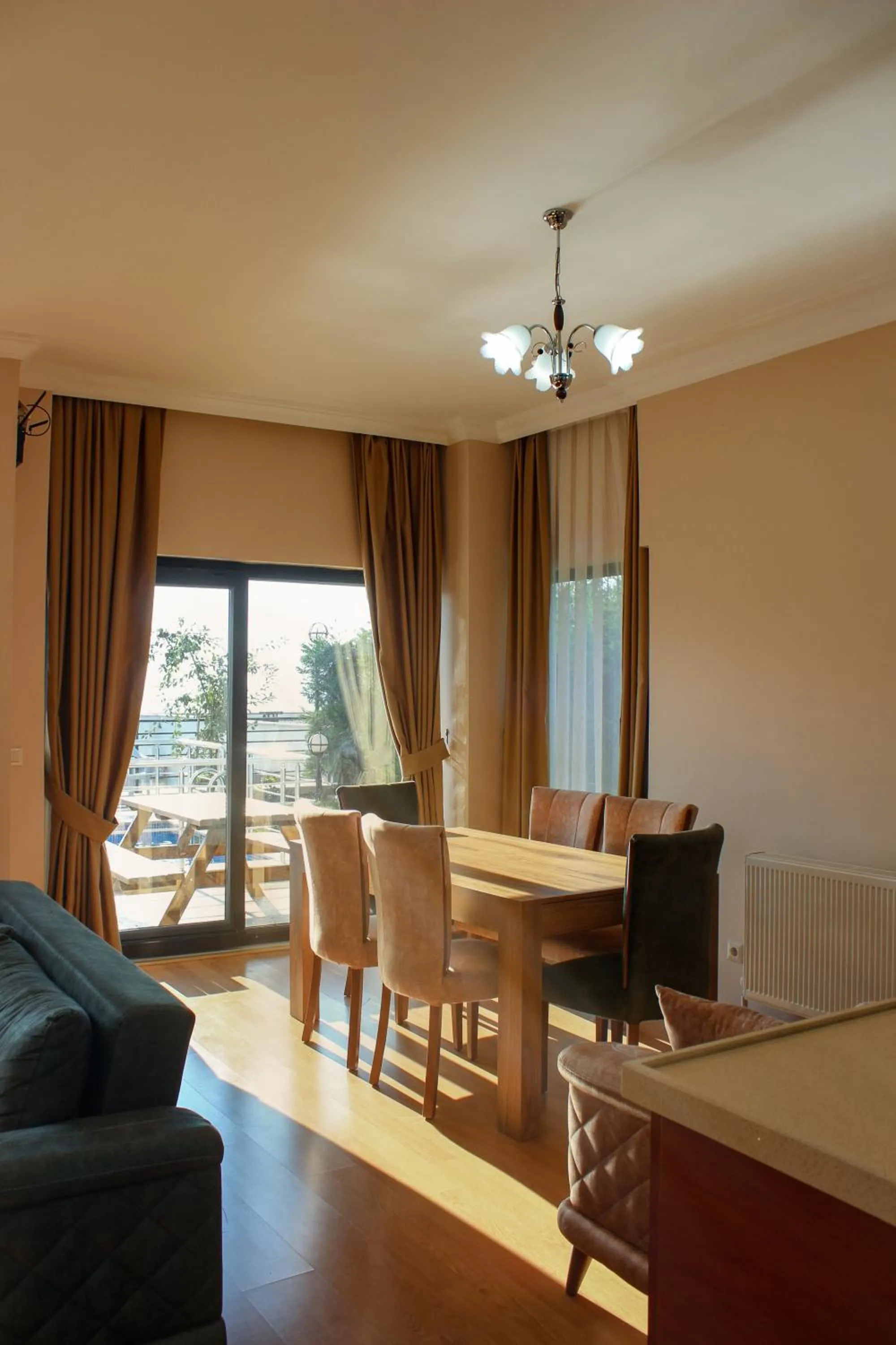 TV and multimedia in Sawsana Villalari