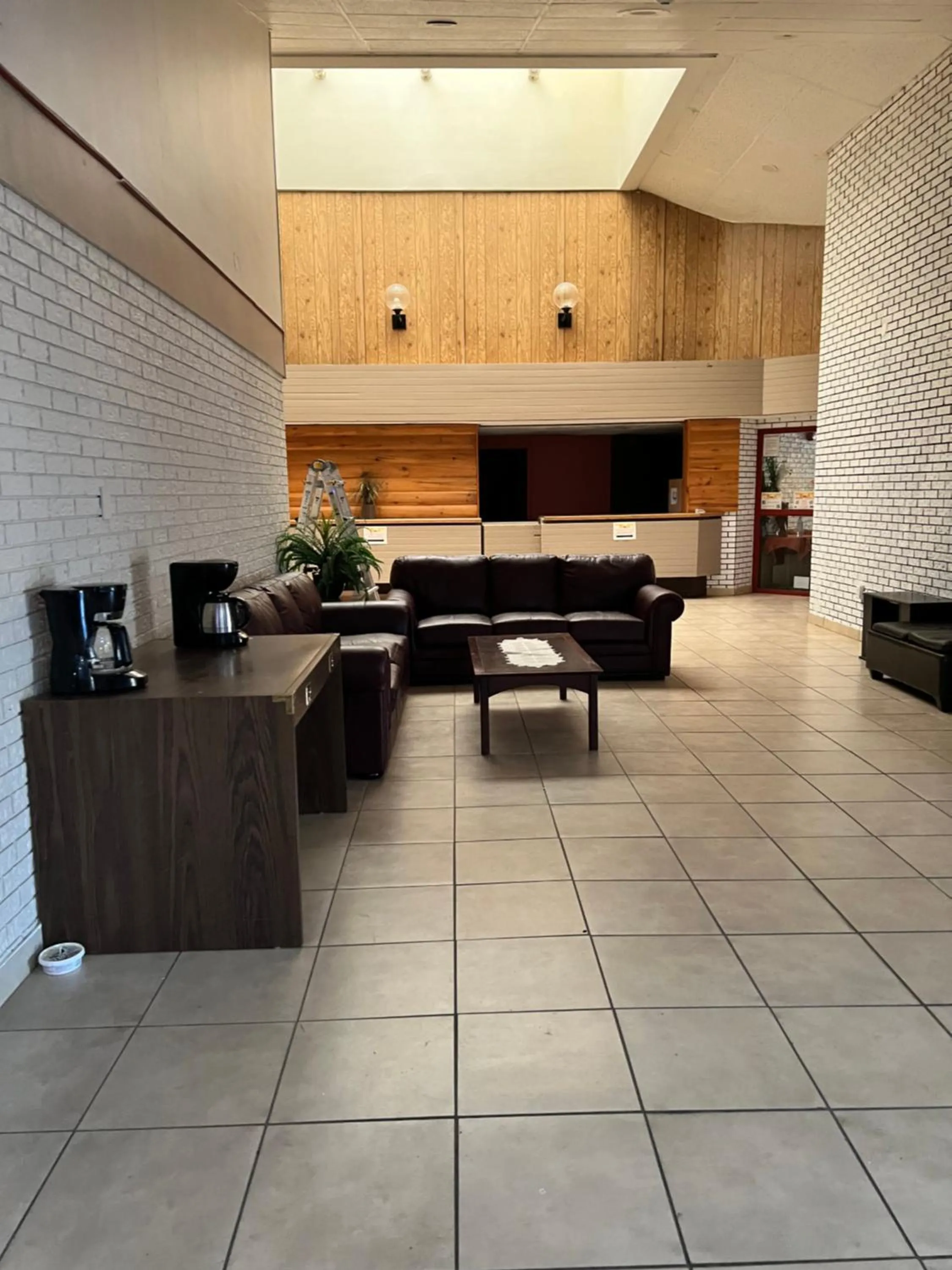 Lively Inn and Suites - Sudbury