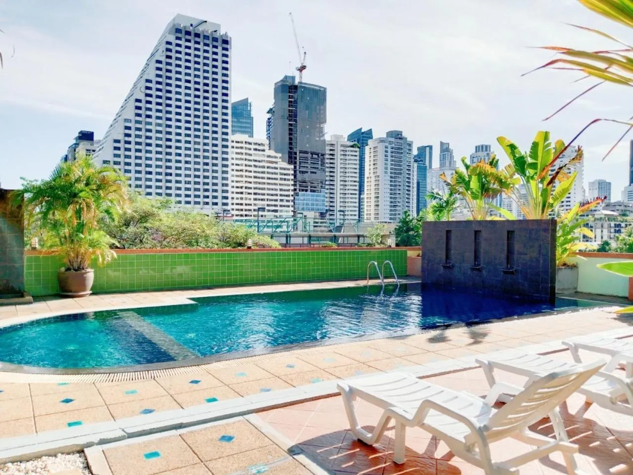 Pool view in Woraburi Sukhumvit Hotel