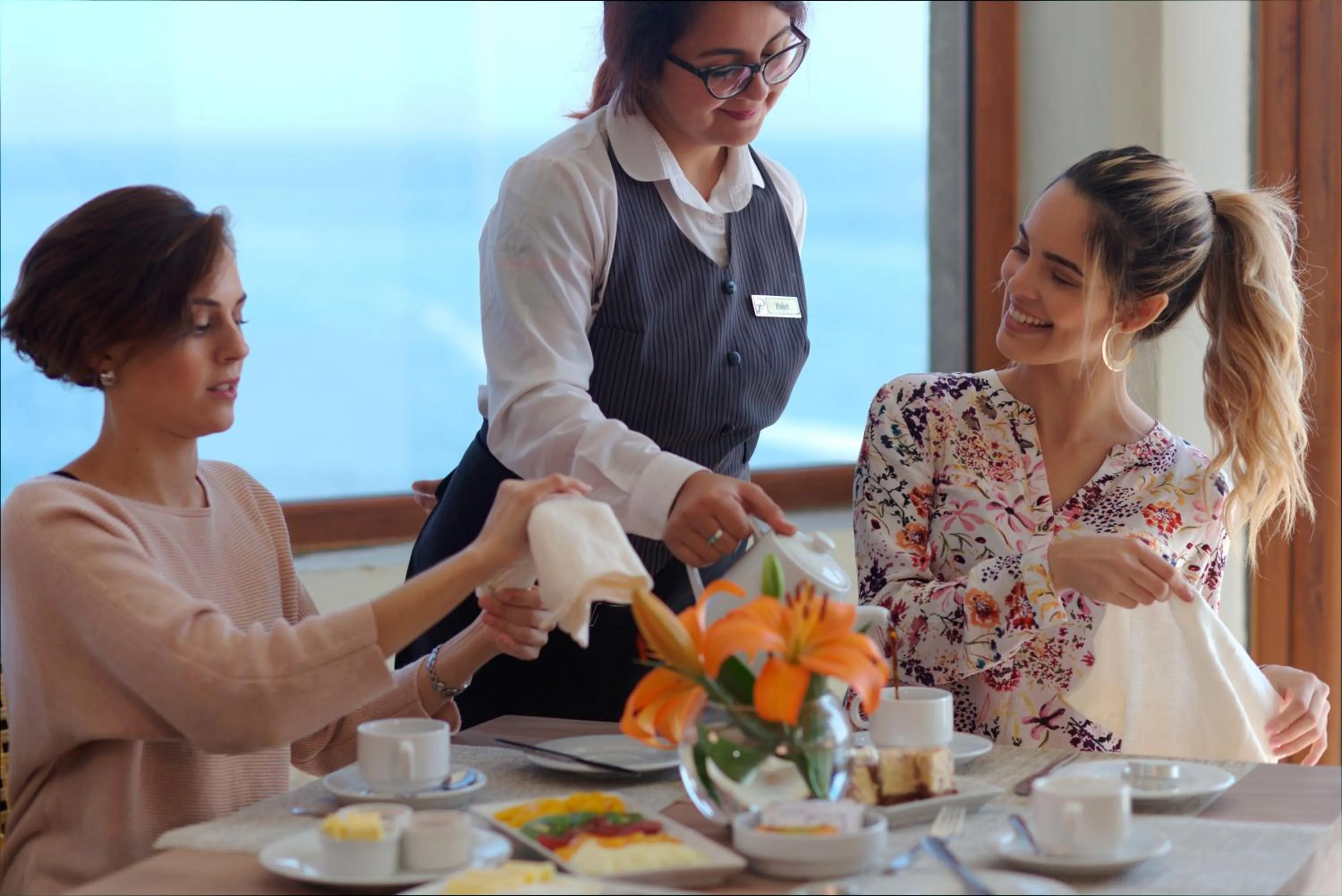 Restaurant/places to eat in Yachting Hotel Quintero