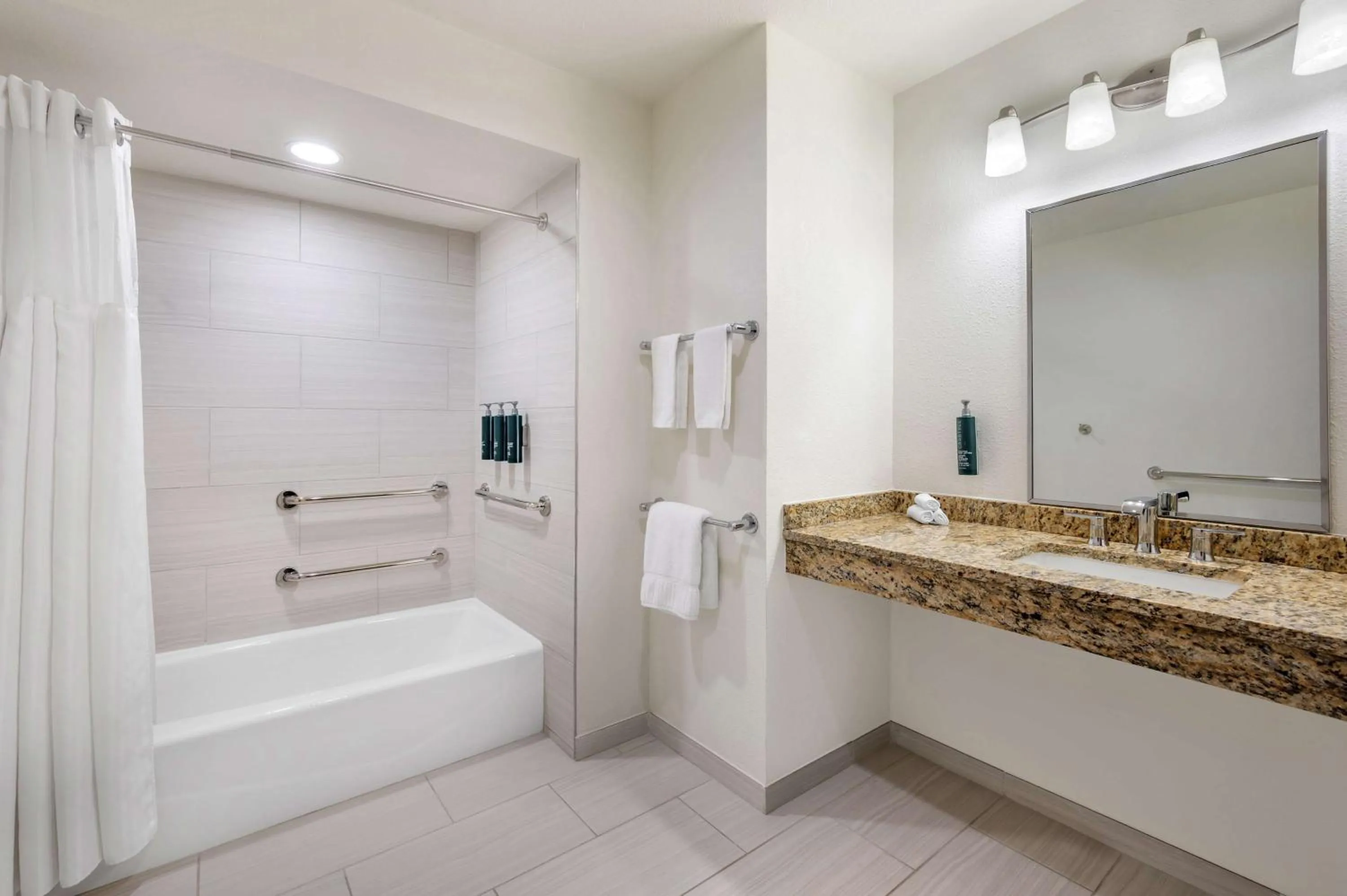 Bathroom in Hilton Vacation Club Varsity Club South Bend, IN