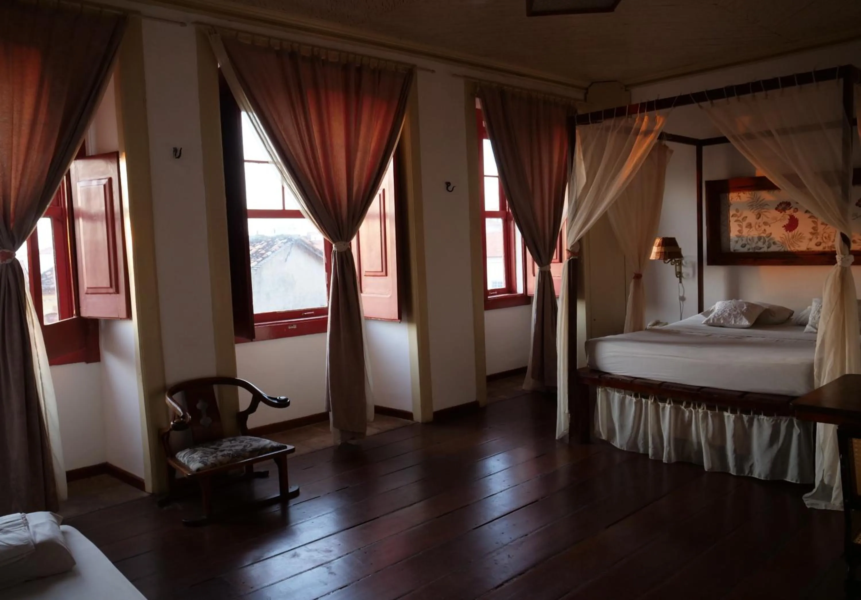 Photo of the whole room, Bed in Pousada Portas da Amazônia