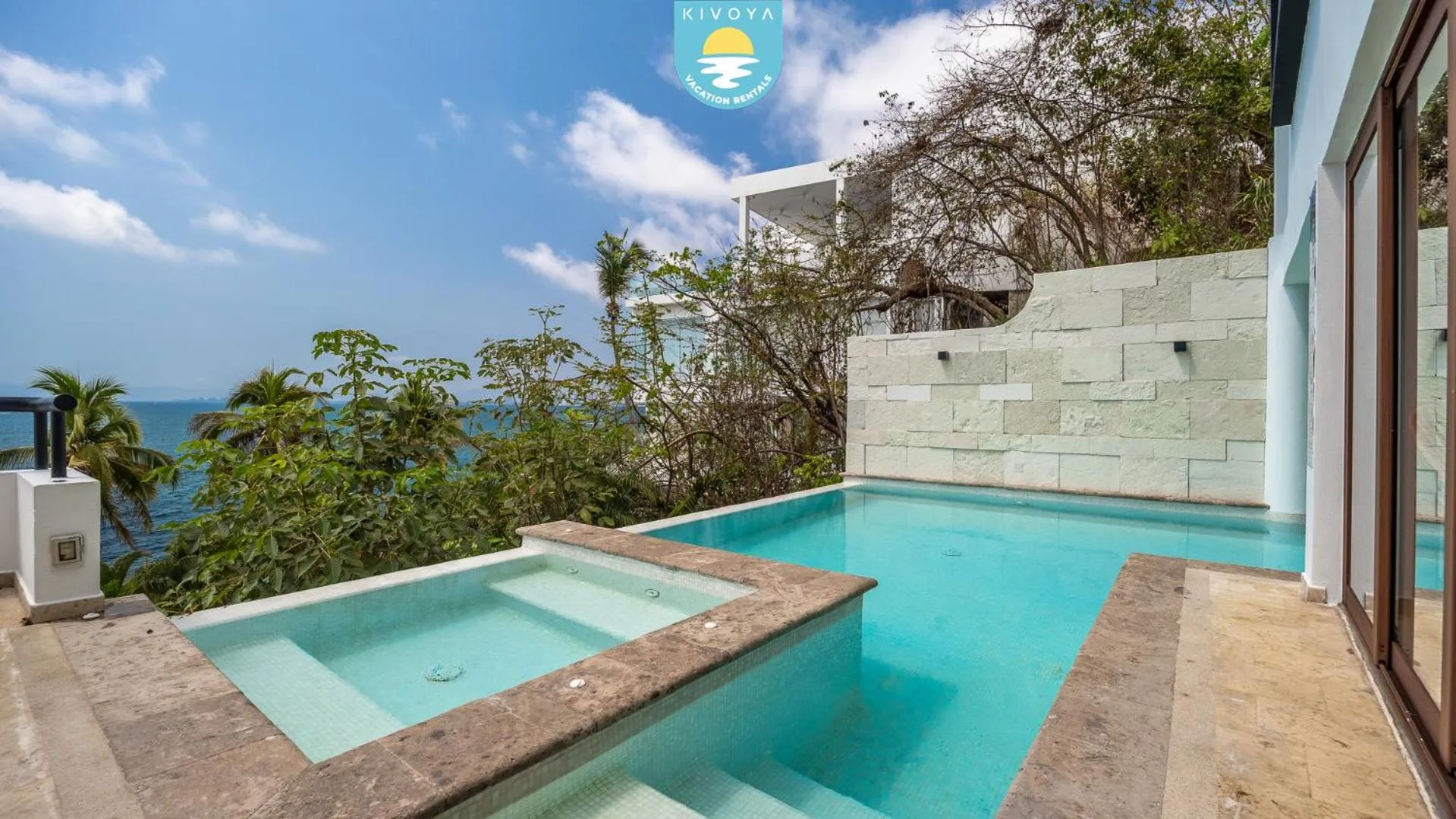 Sea view in Casa Bahía Linda by Kivoya