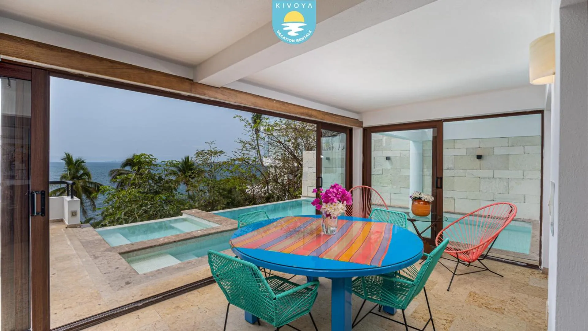 Balcony/Terrace in Casa Bahía Linda by Kivoya