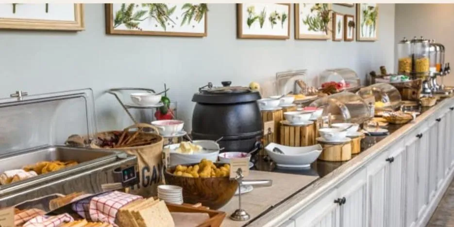 Restaurant/places to eat in Fort Magruder Historic Williamsburg, Trademark by Wyndham