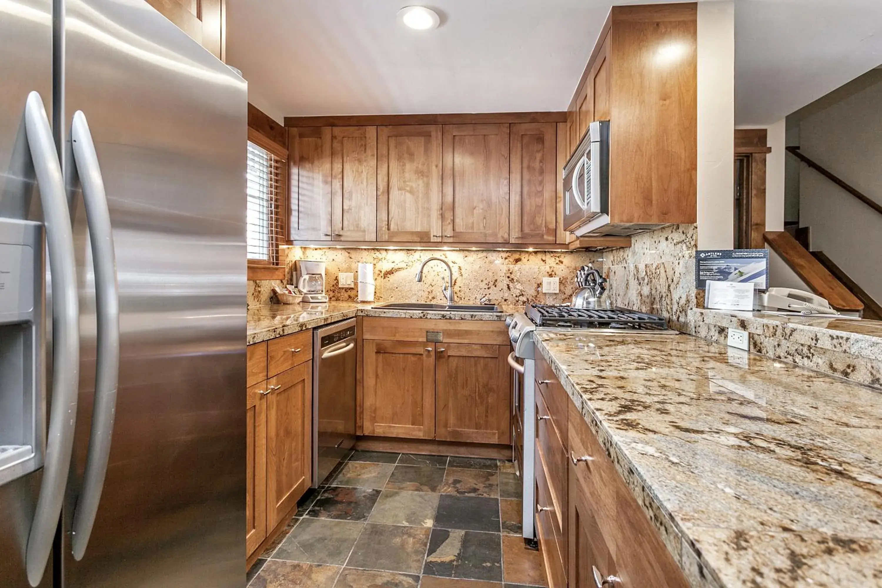 Three-Bedroom Suite in Antlers at Vail Resort Three-Bedroom Suite in Antlers at Vail Resort