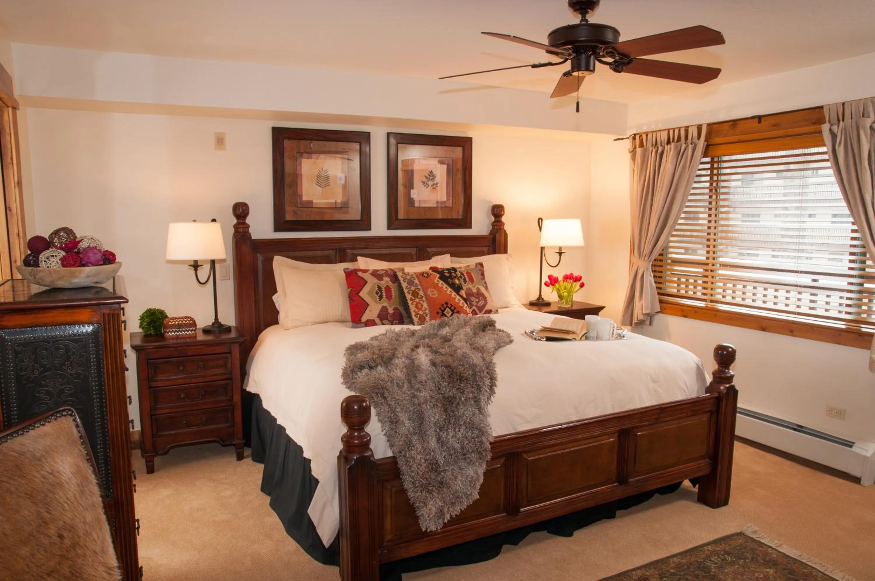 Day, Bed in Antlers at Vail Resort