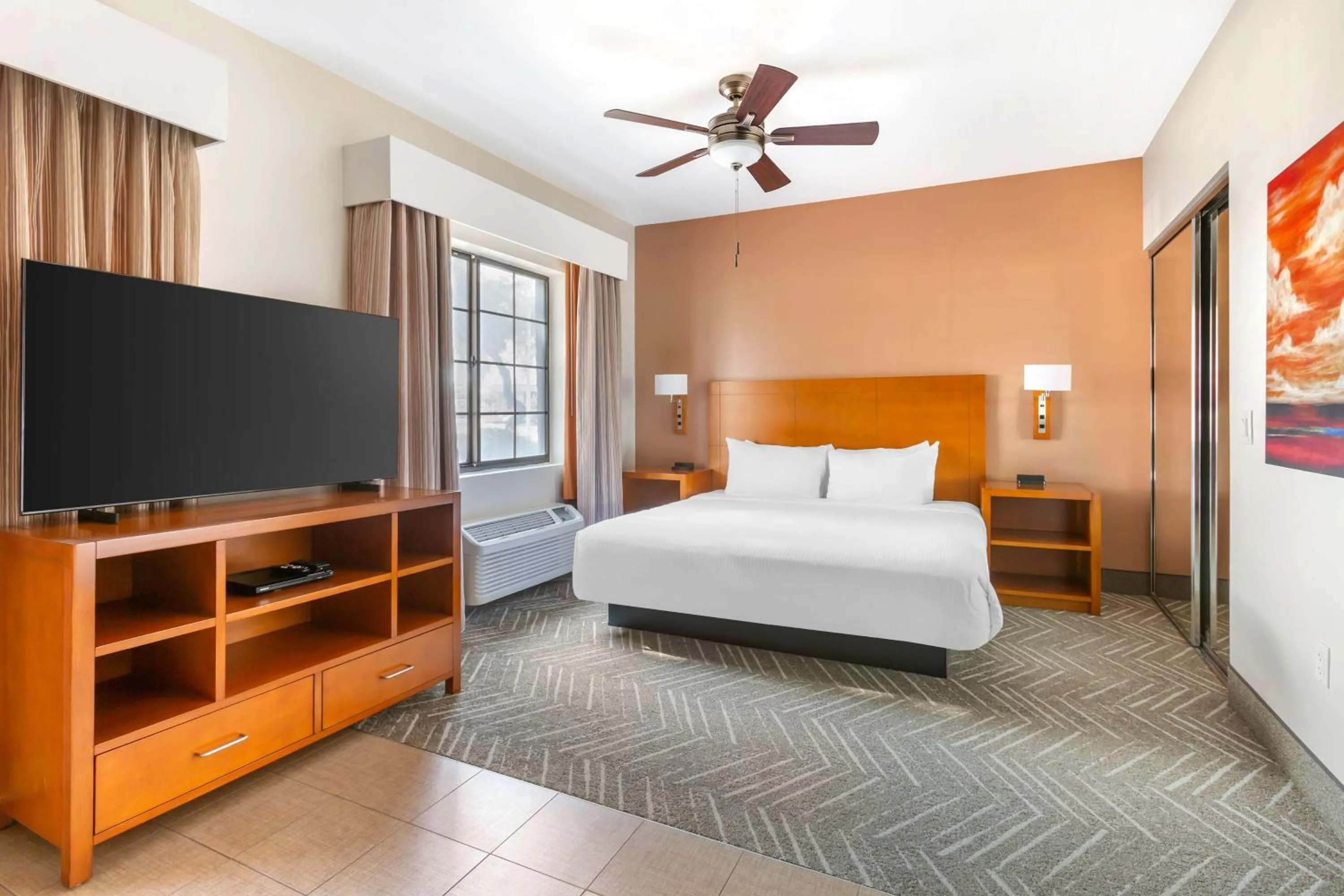 Bed in Hilton Vacation Club Varsity Club Tucson