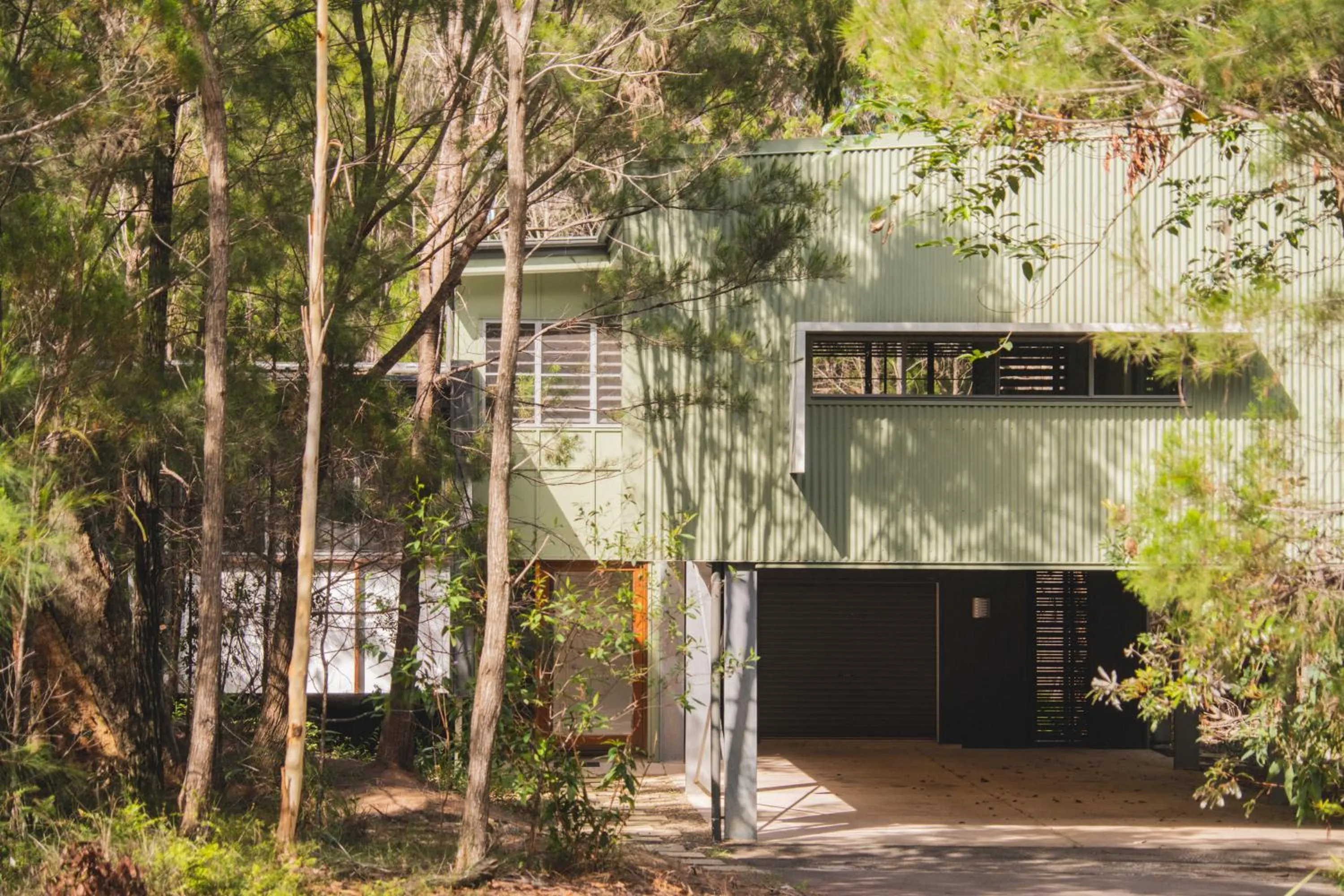 Property building in Beach Road Holiday Homes