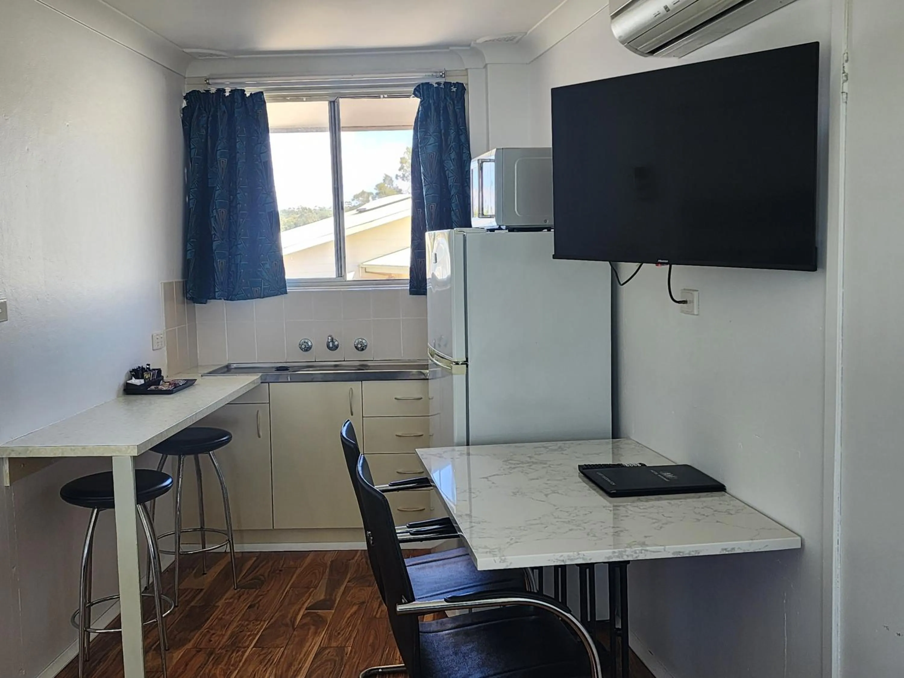 Kitchen or kitchenette in Motel Miramar