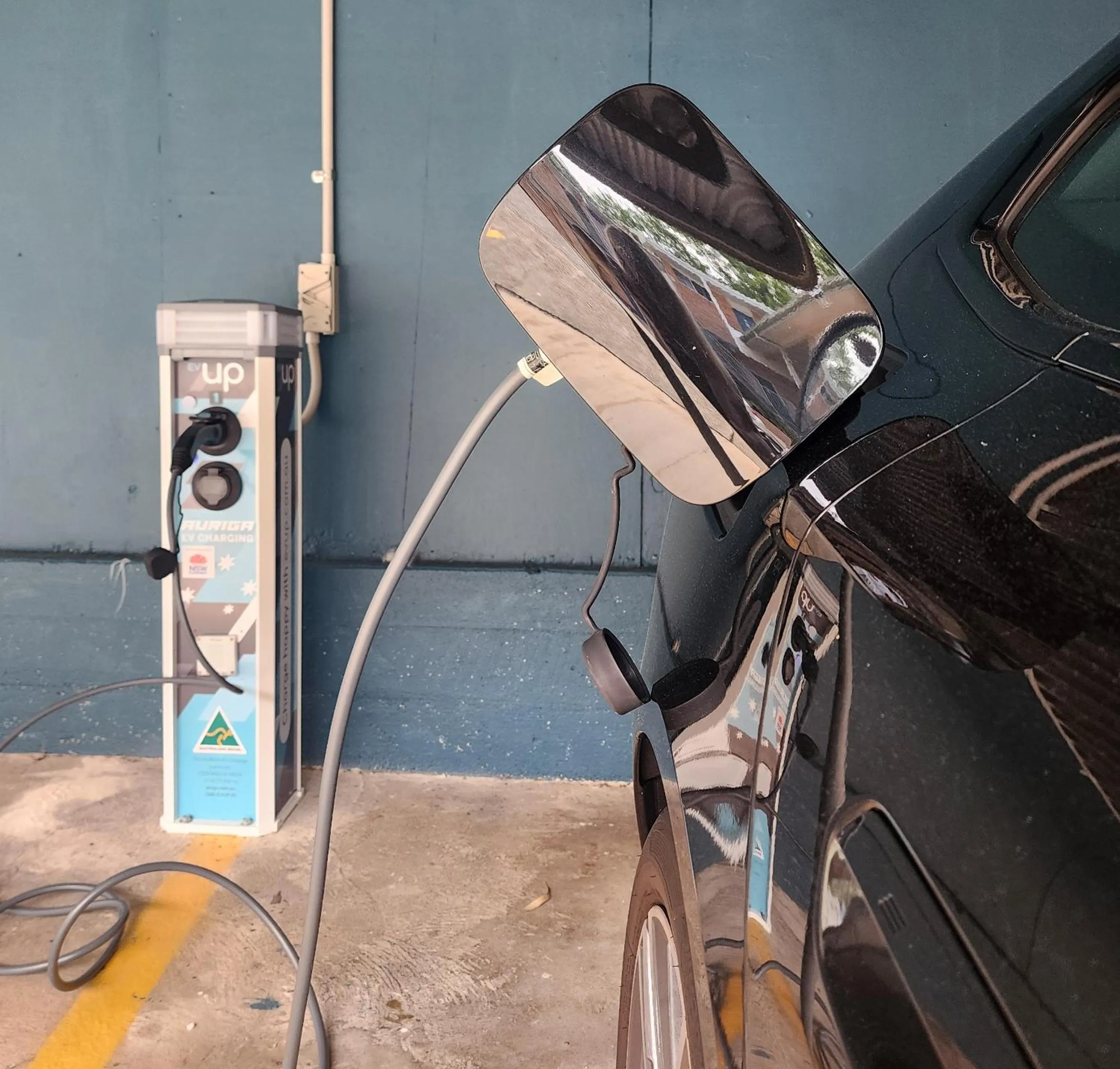 Parking in Motel Miramar